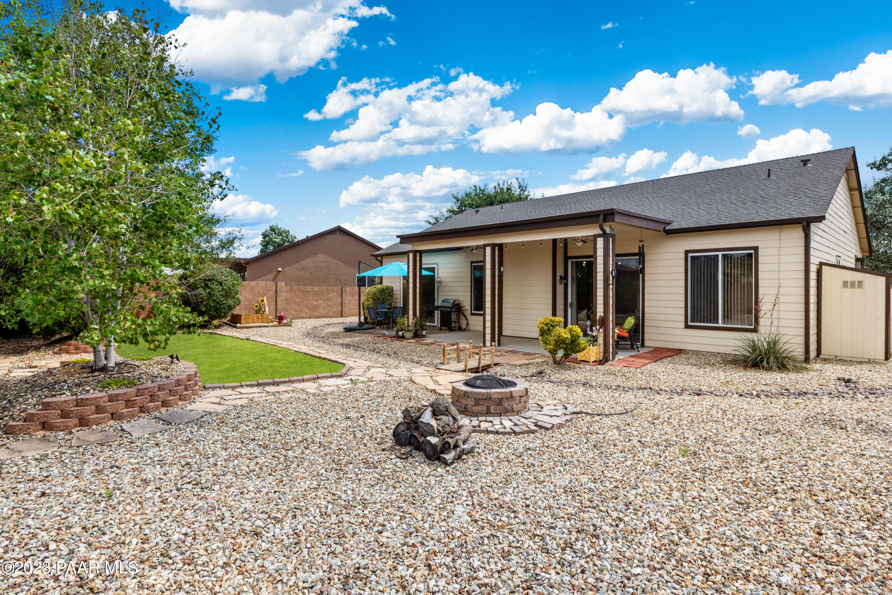 7053 N Clear Sky Court