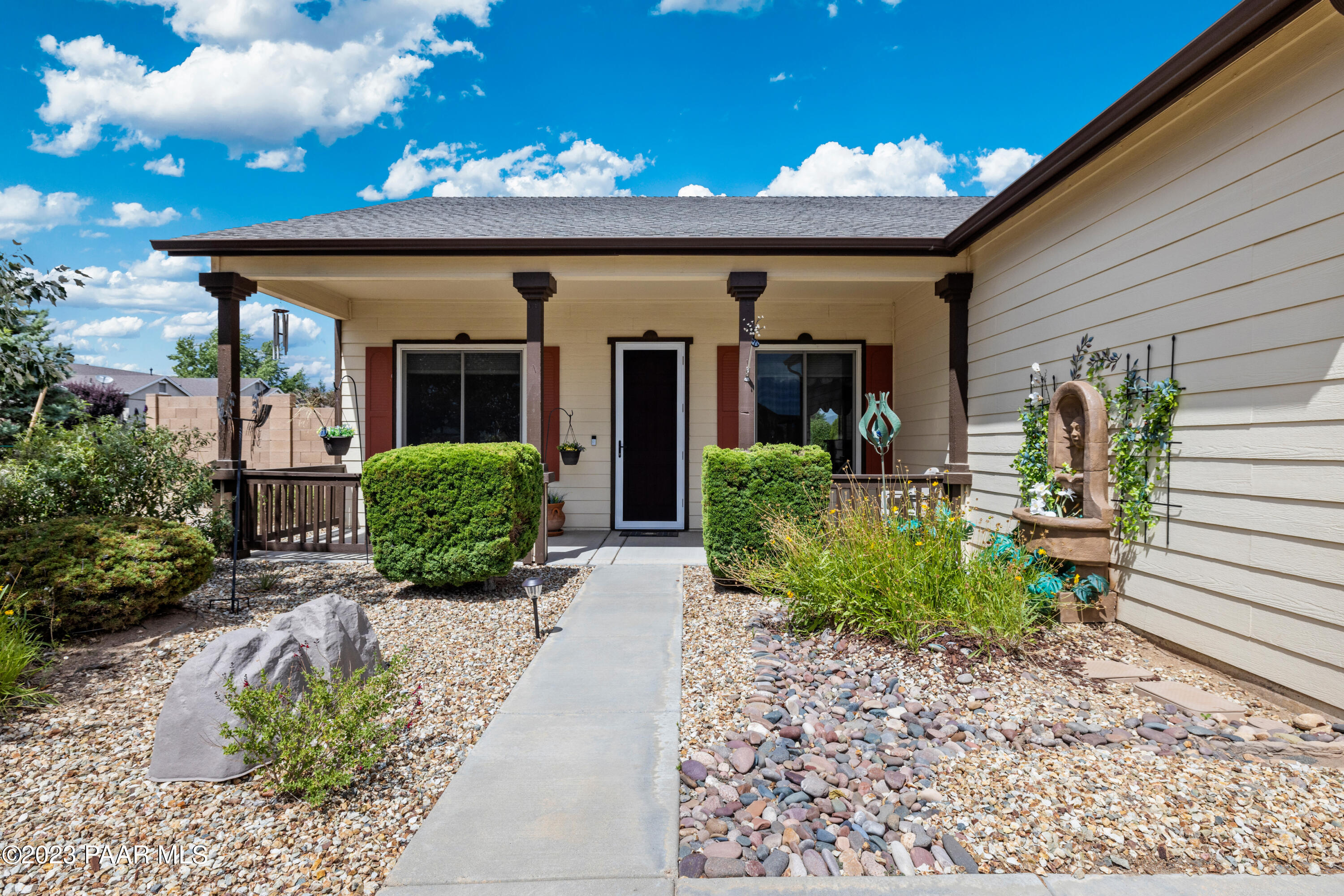 7053 N Clear Sky Court