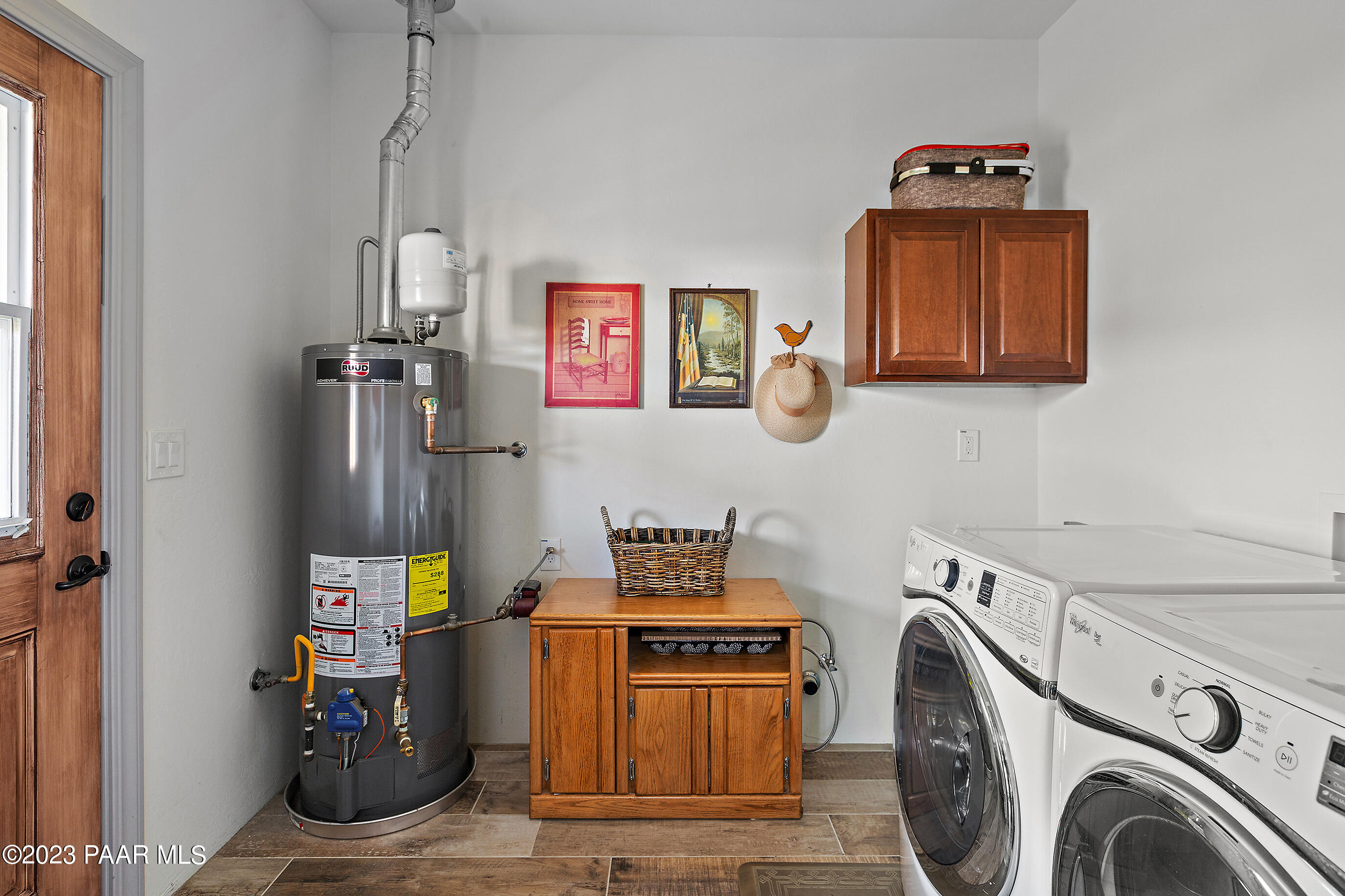 4789 N Sheridan Lane