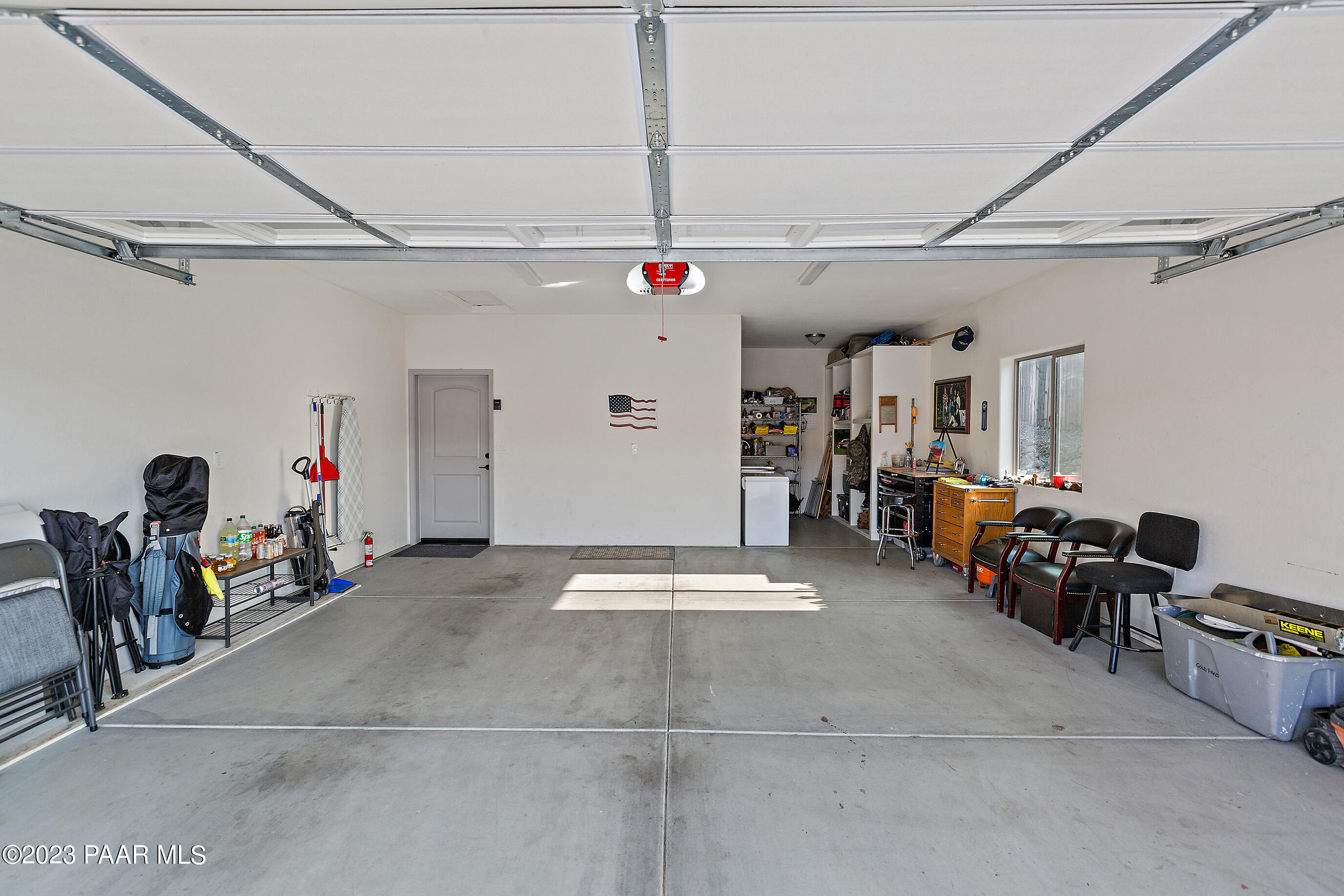 4789 N Sheridan Lane