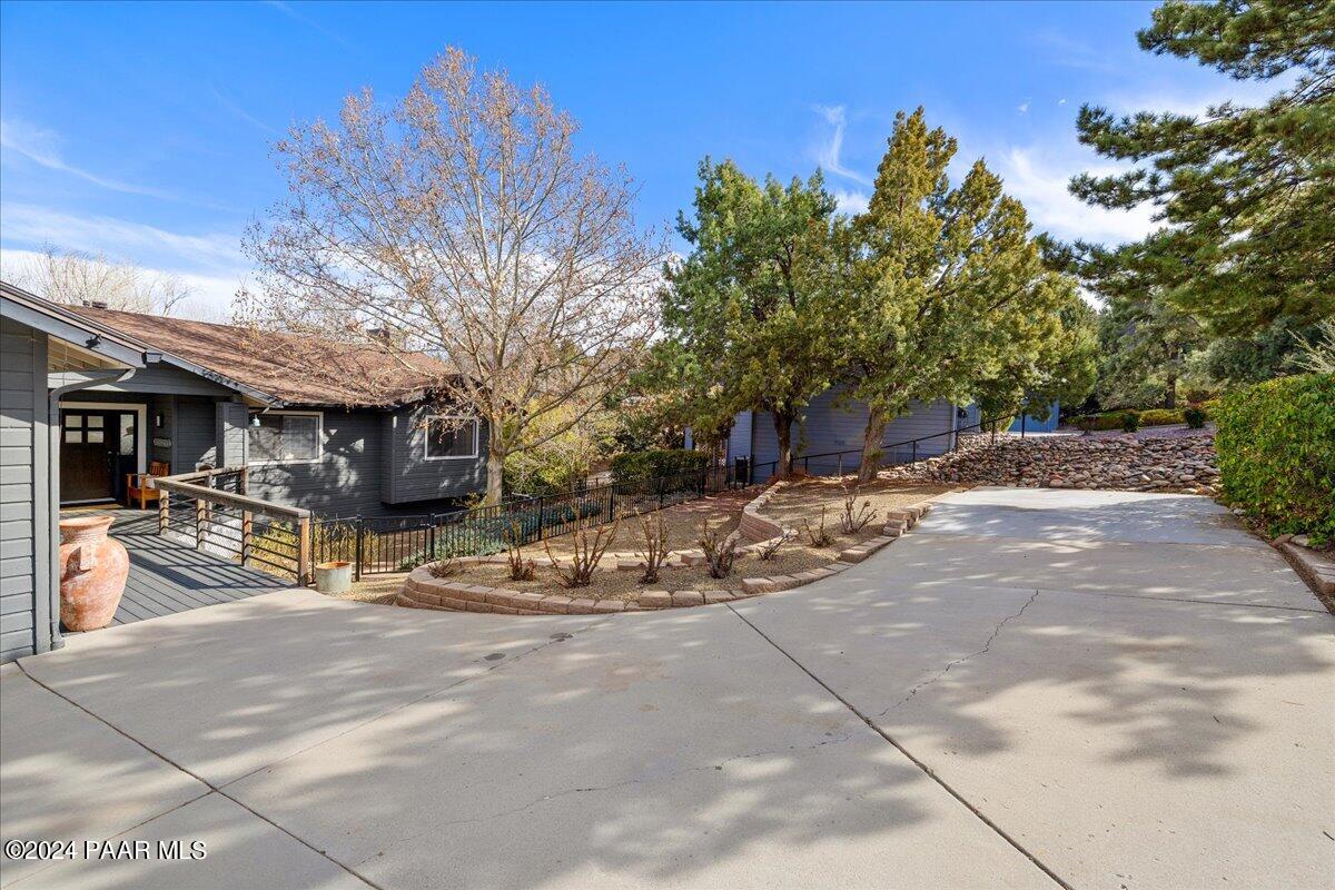 1533 Eagle Ridge Road