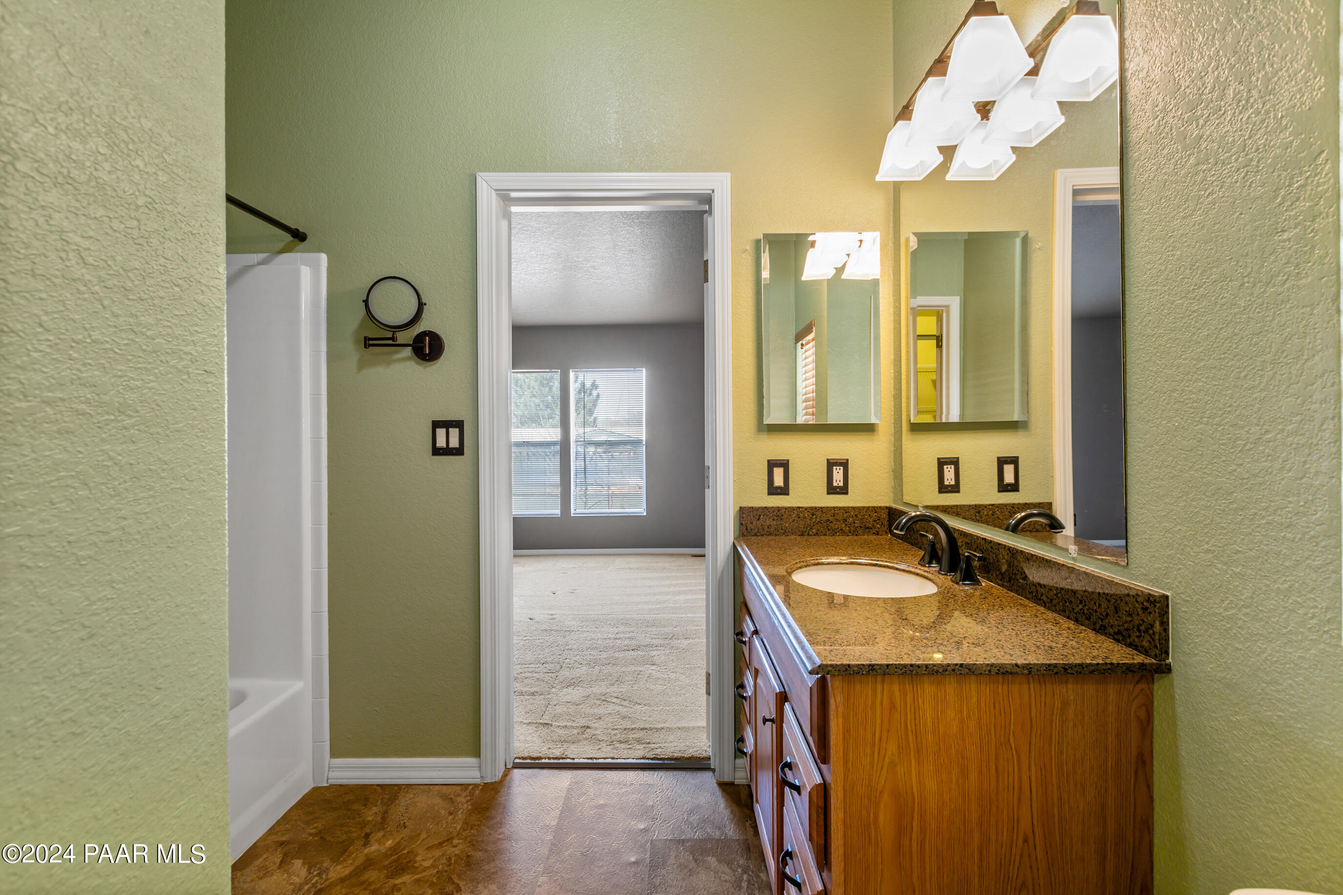 6295 N Moonlight Way