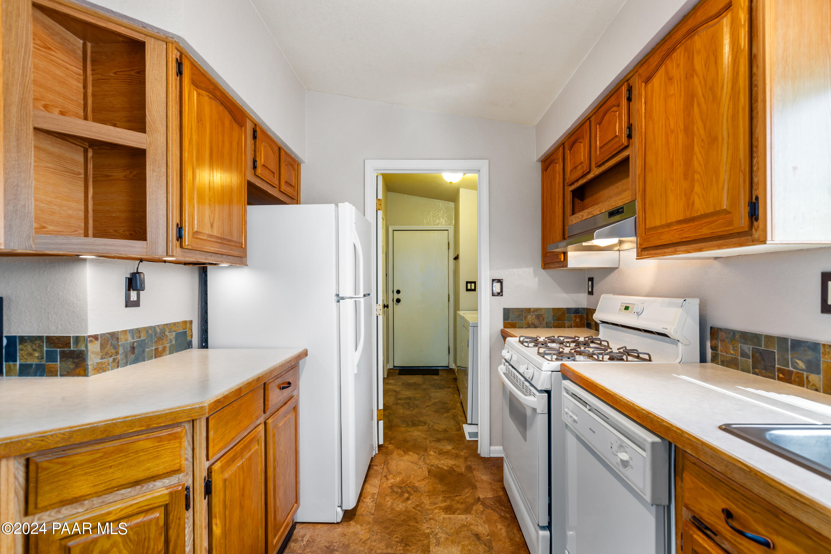 6295 N Moonlight Way