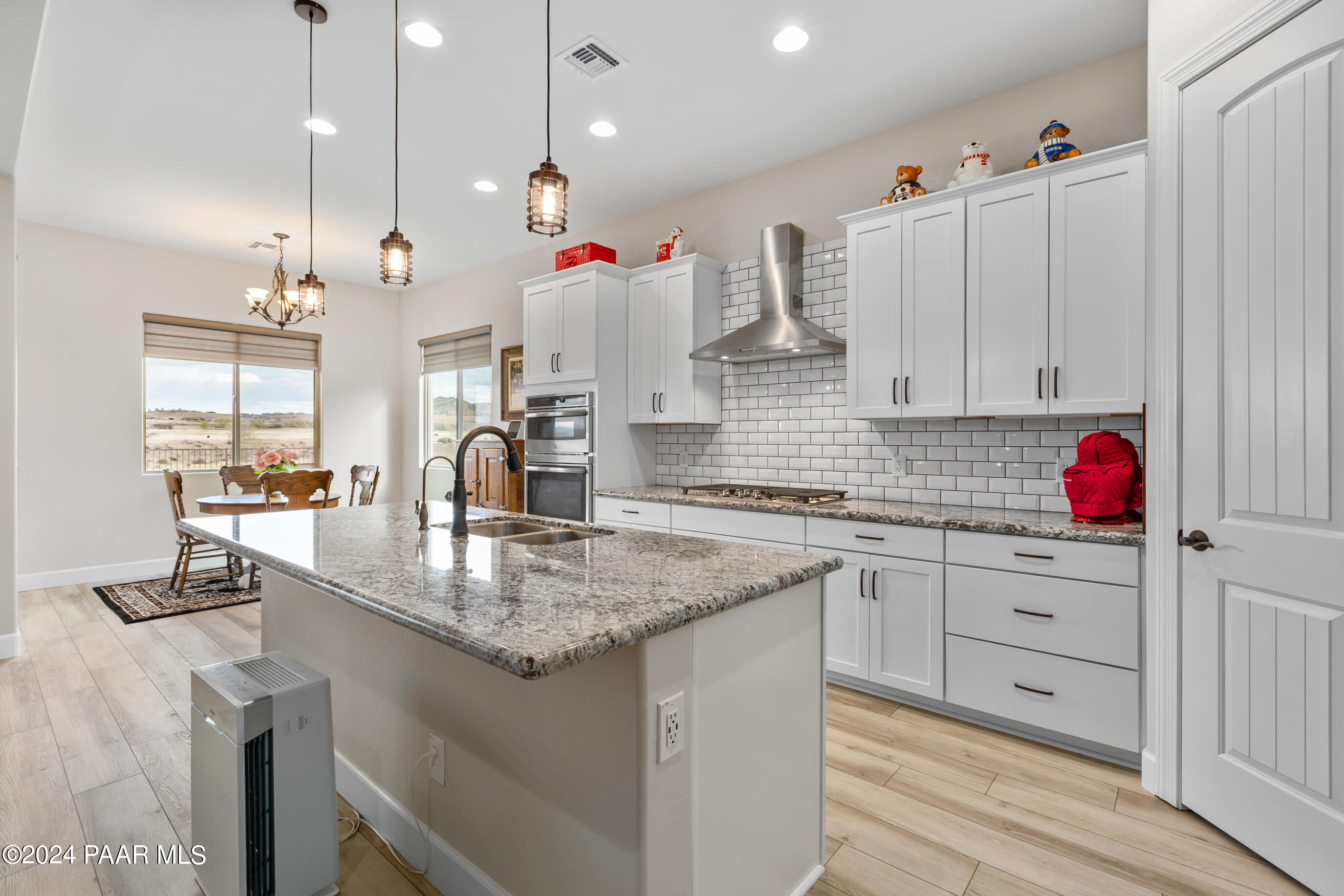 5349 Autumn Leaf Lane