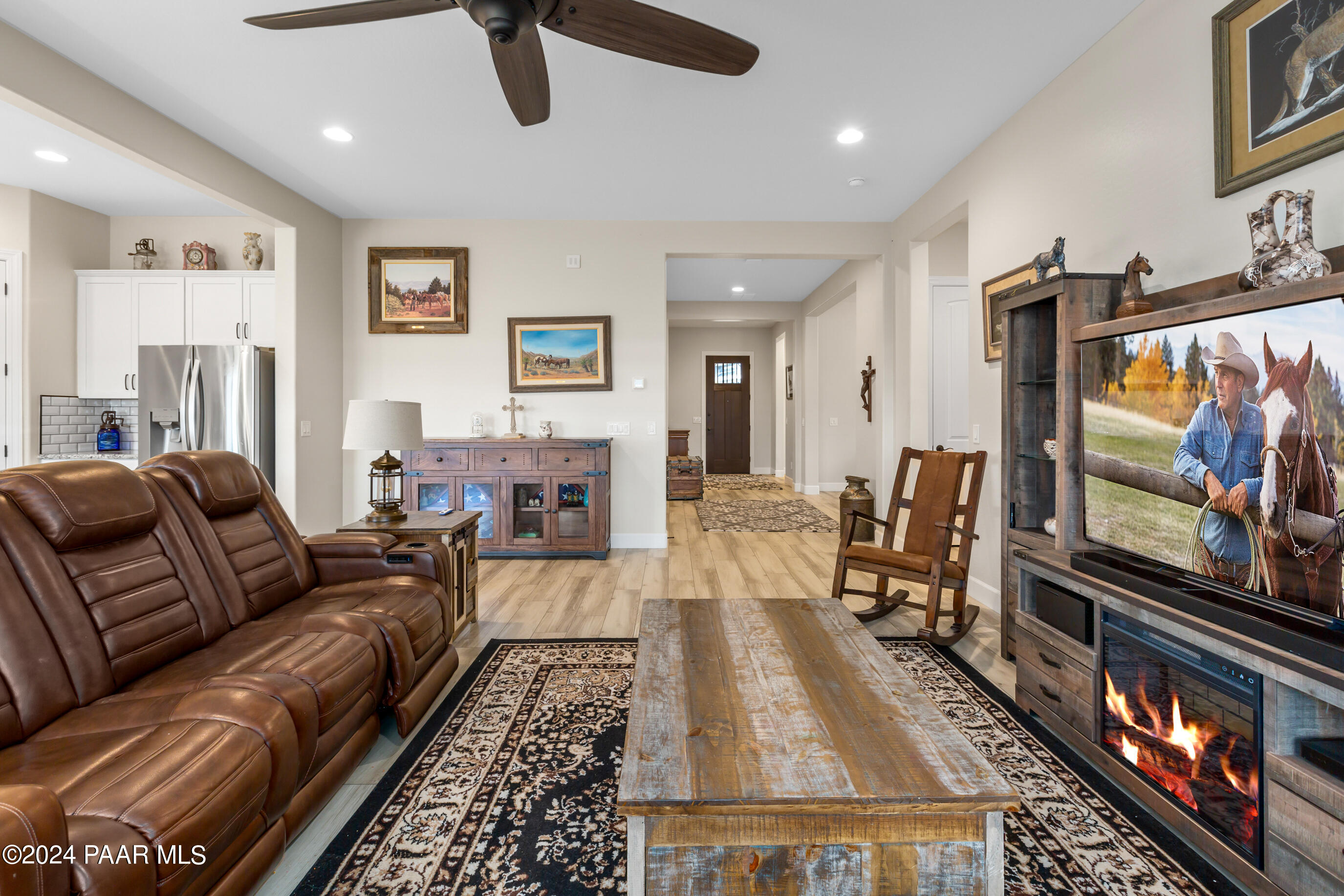 5349 Autumn Leaf Lane