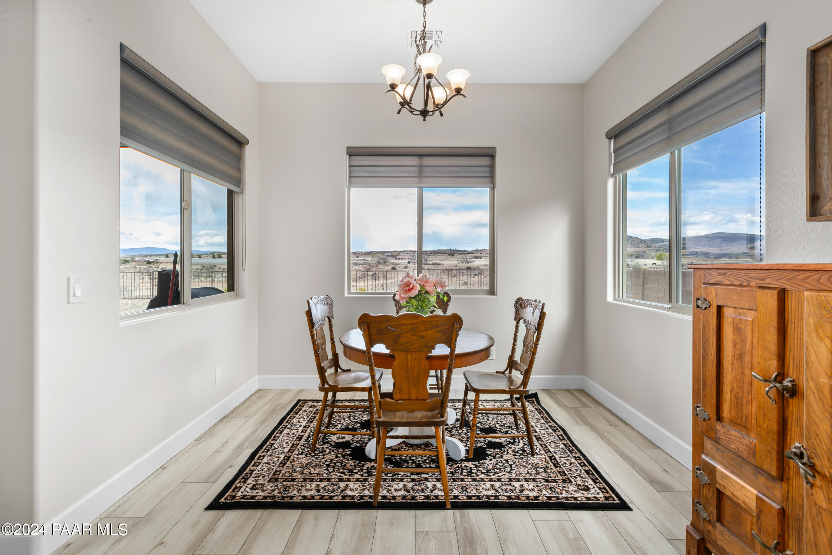 5349 Autumn Leaf Lane