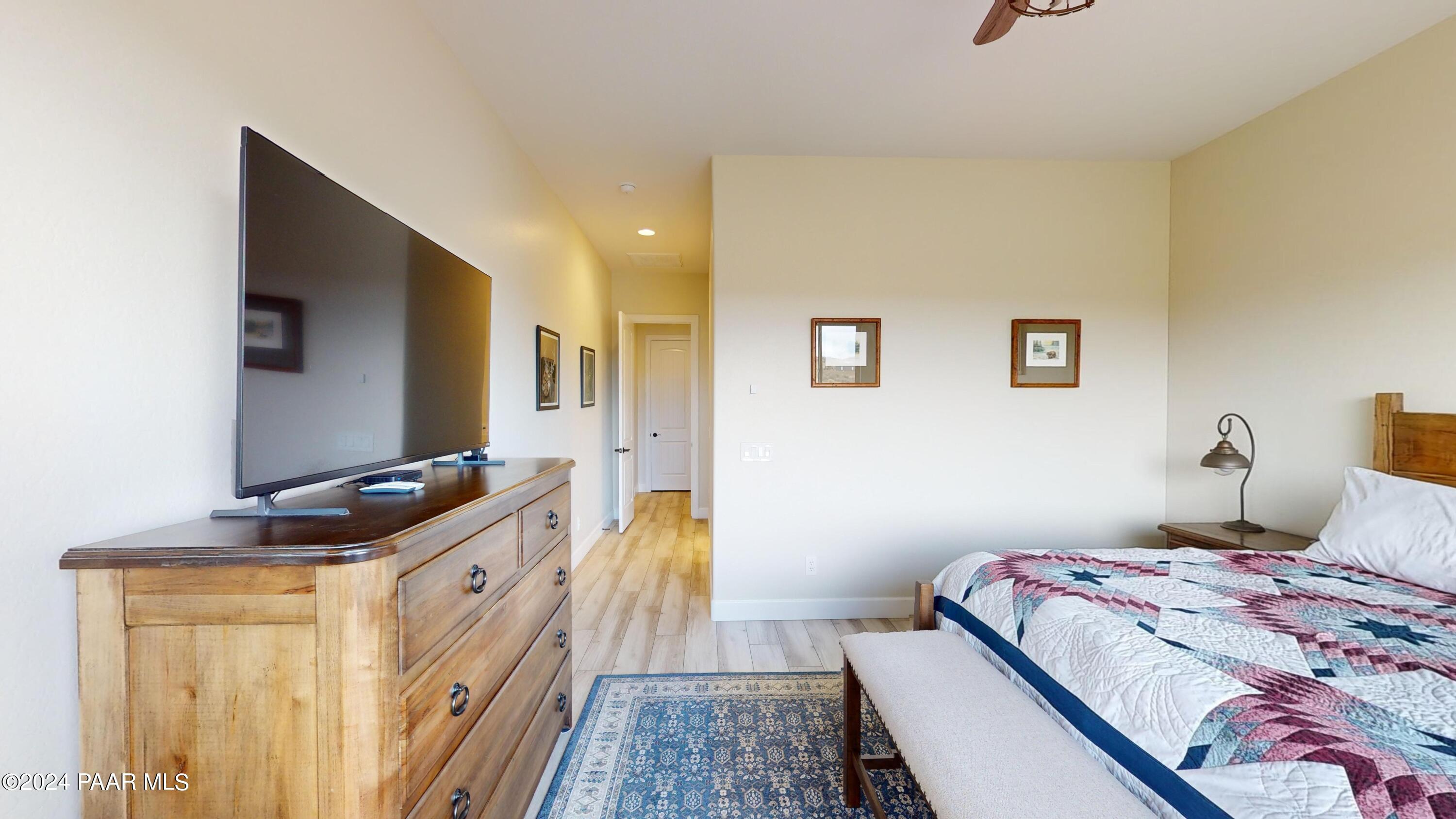 5349 Autumn Leaf Lane