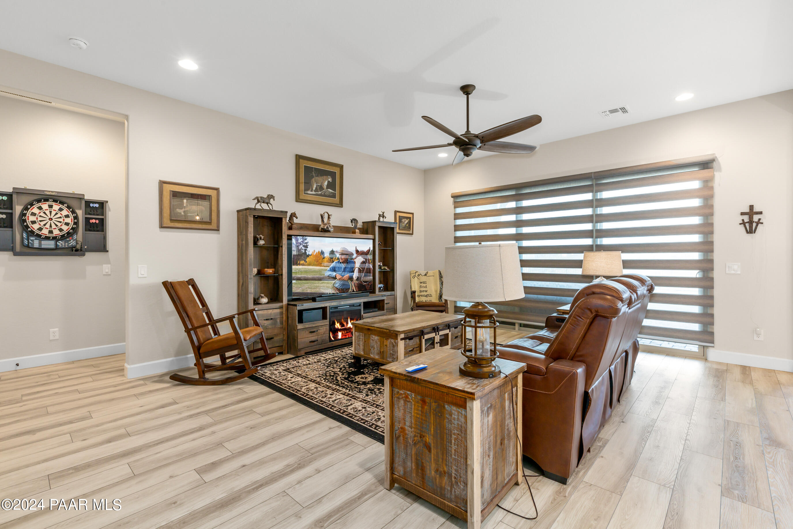 5349 Autumn Leaf Lane