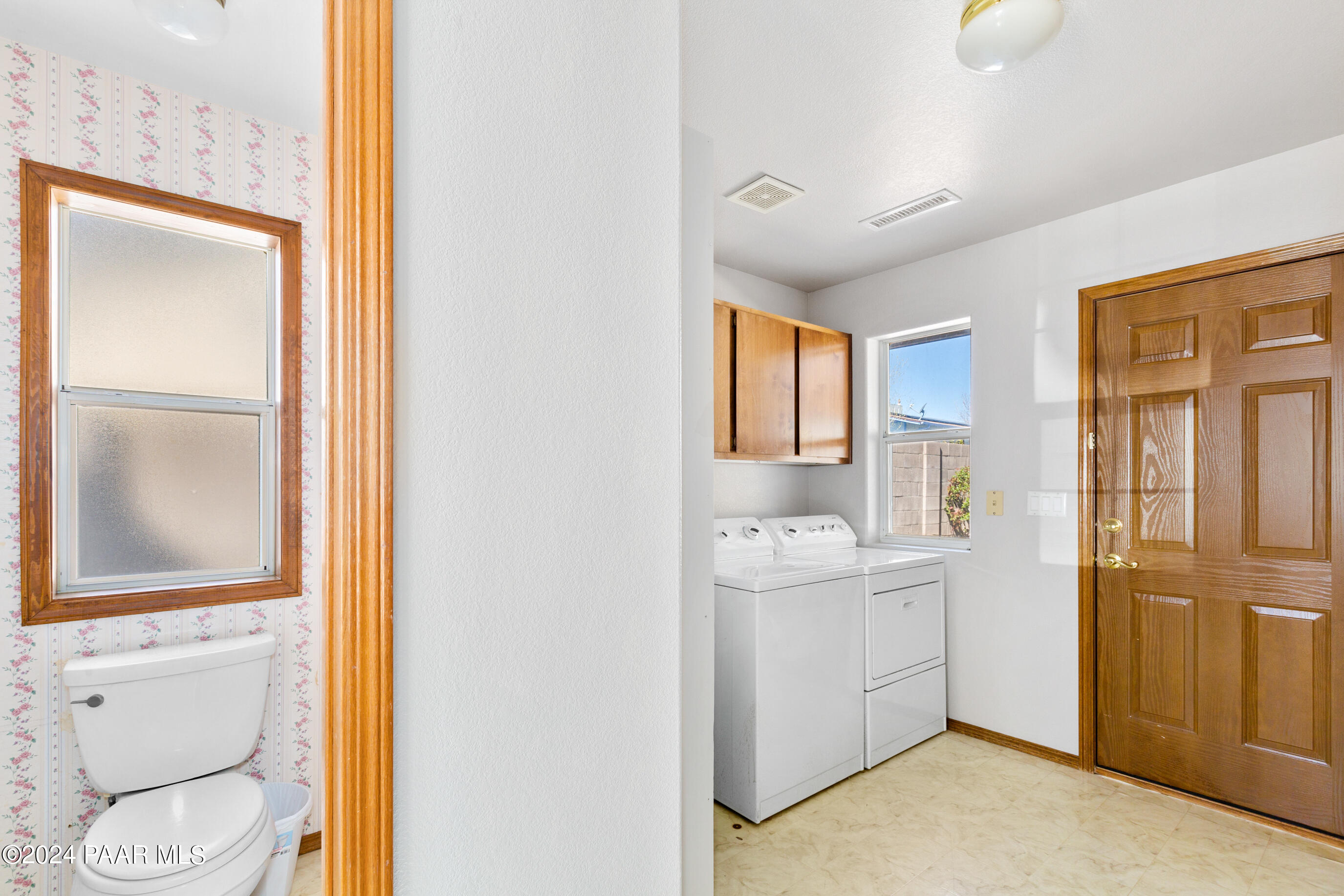 5440 N Mesquite Drive