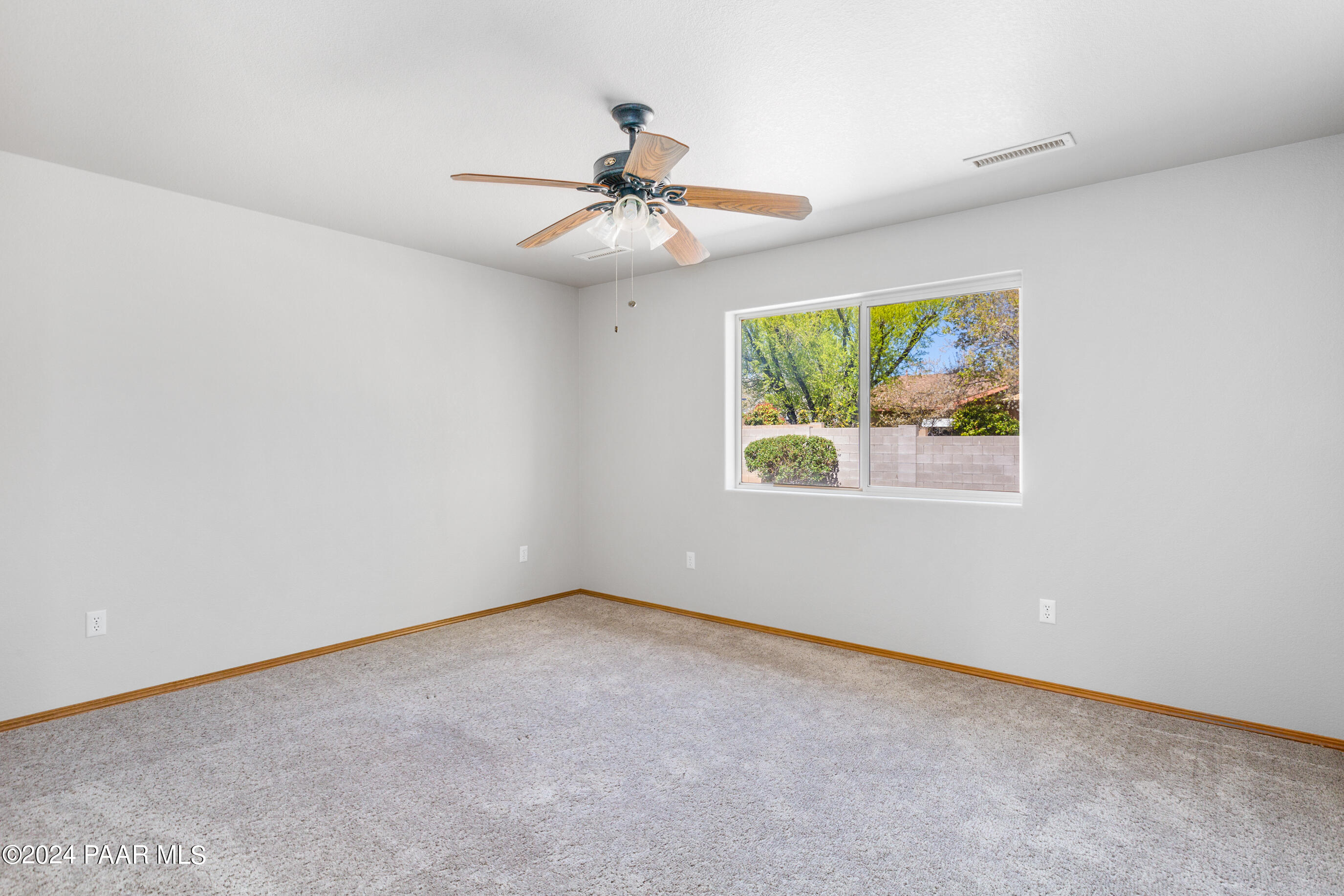 5440 N Mesquite Drive