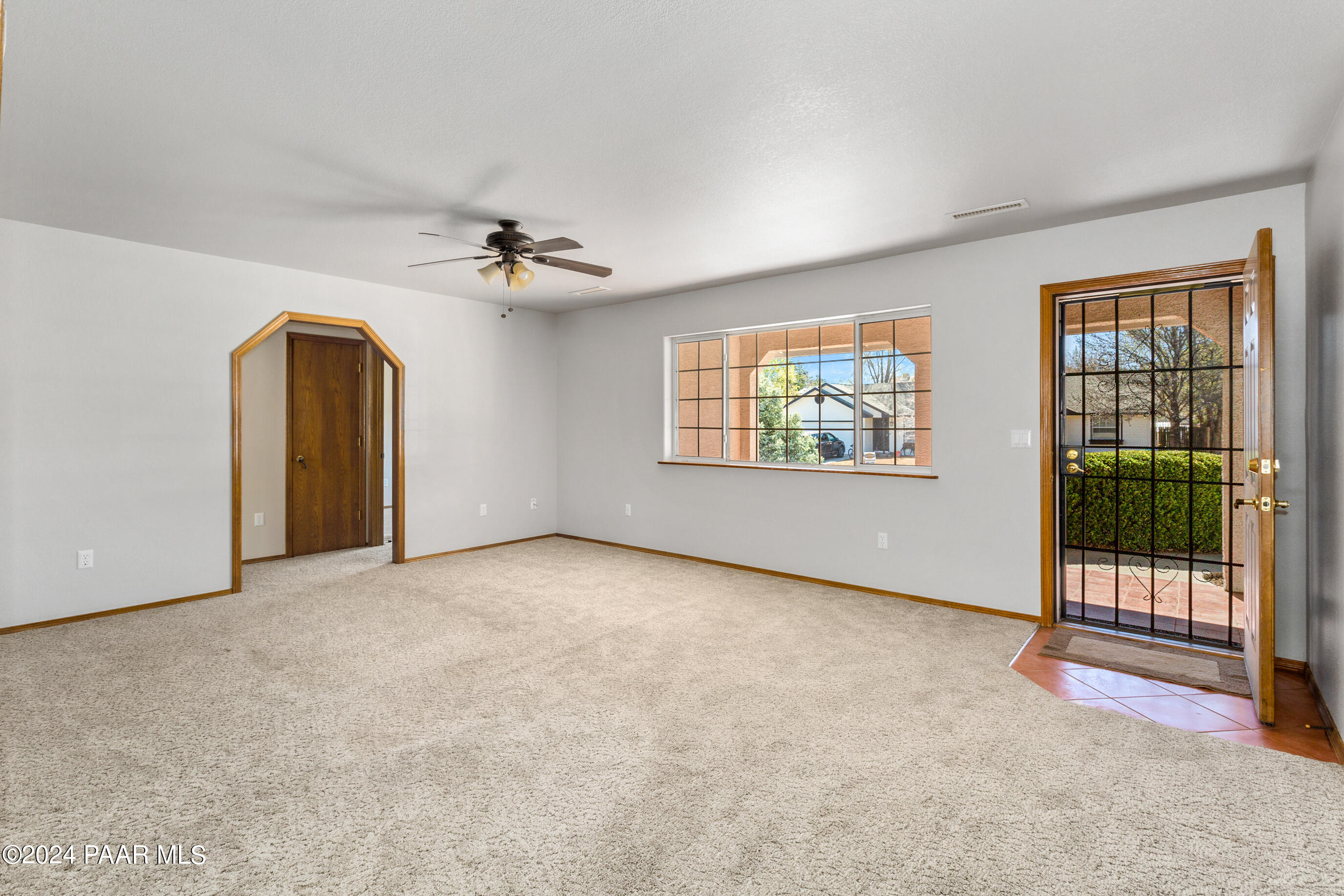 5440 N Mesquite Drive