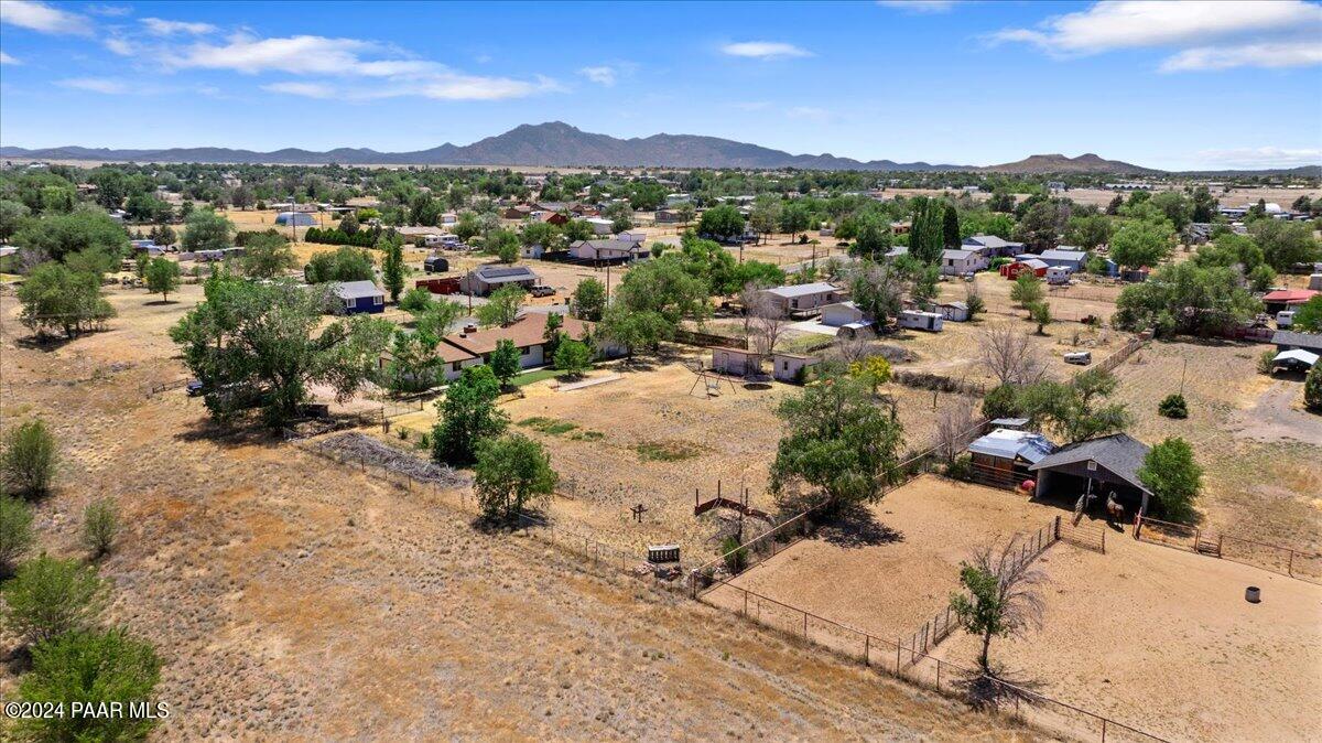 1267 Sierra Vista Drive