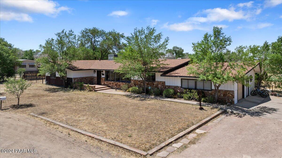 1267 Sierra Vista Drive