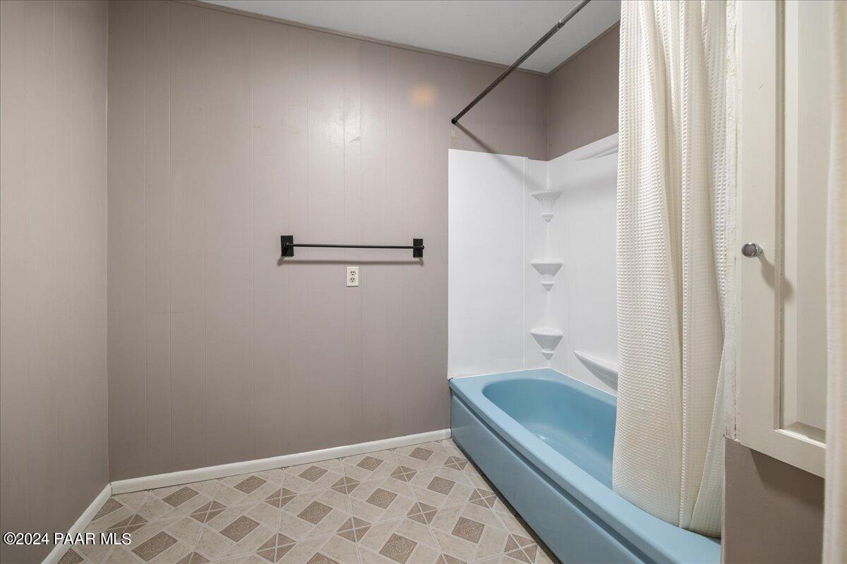 1267 Sierra Vista Drive