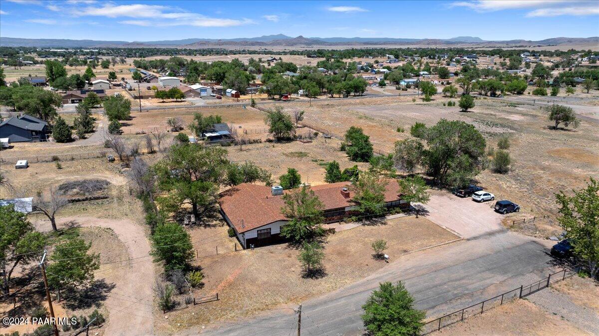 1267 Sierra Vista Drive