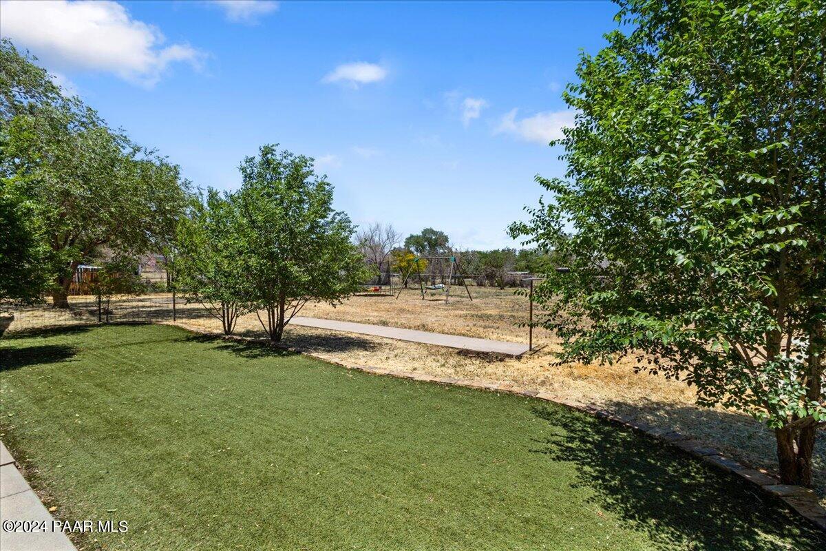 1267 Sierra Vista Drive