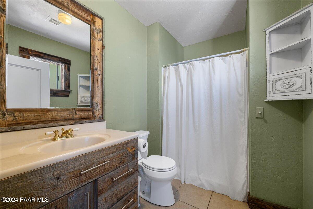 1267 Sierra Vista Drive