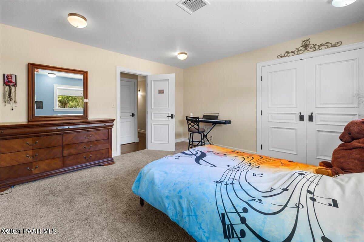 1267 Sierra Vista Drive