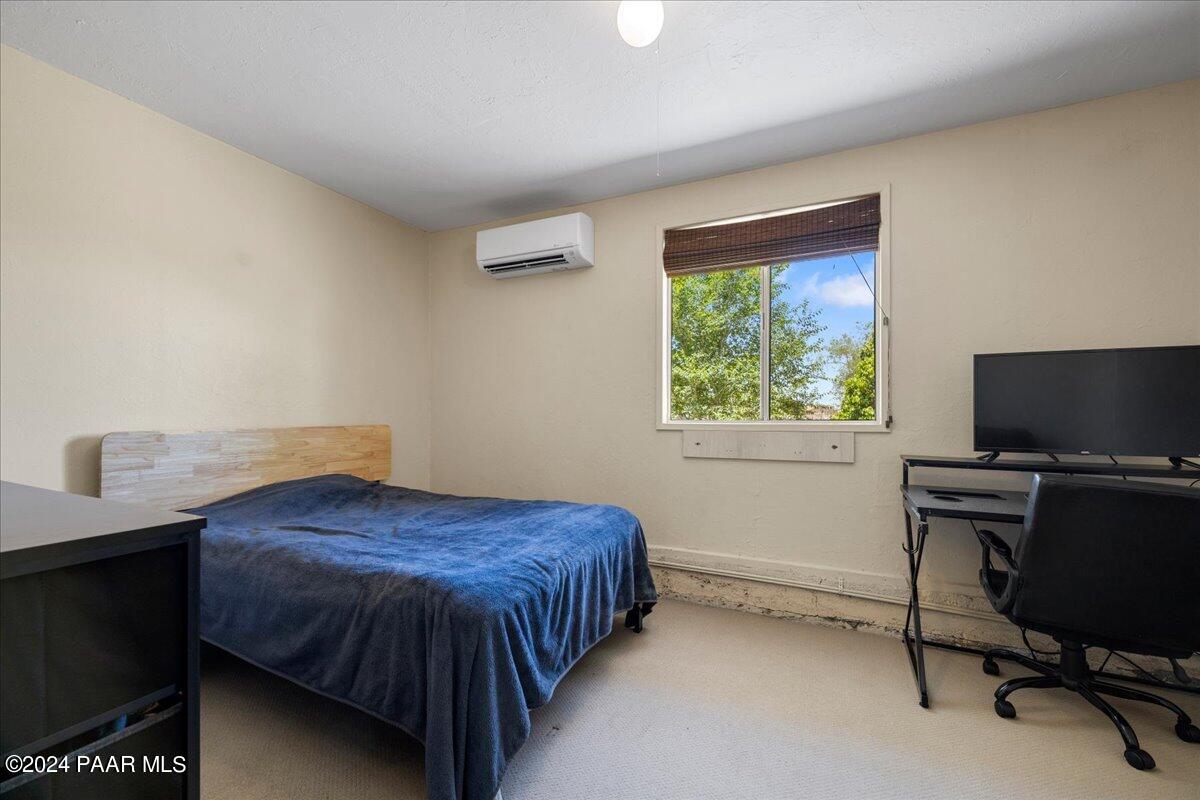 1267 Sierra Vista Drive