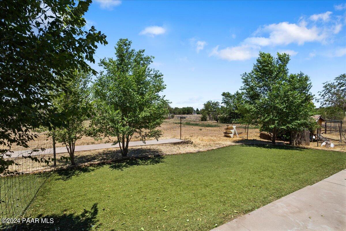 1267 Sierra Vista Drive