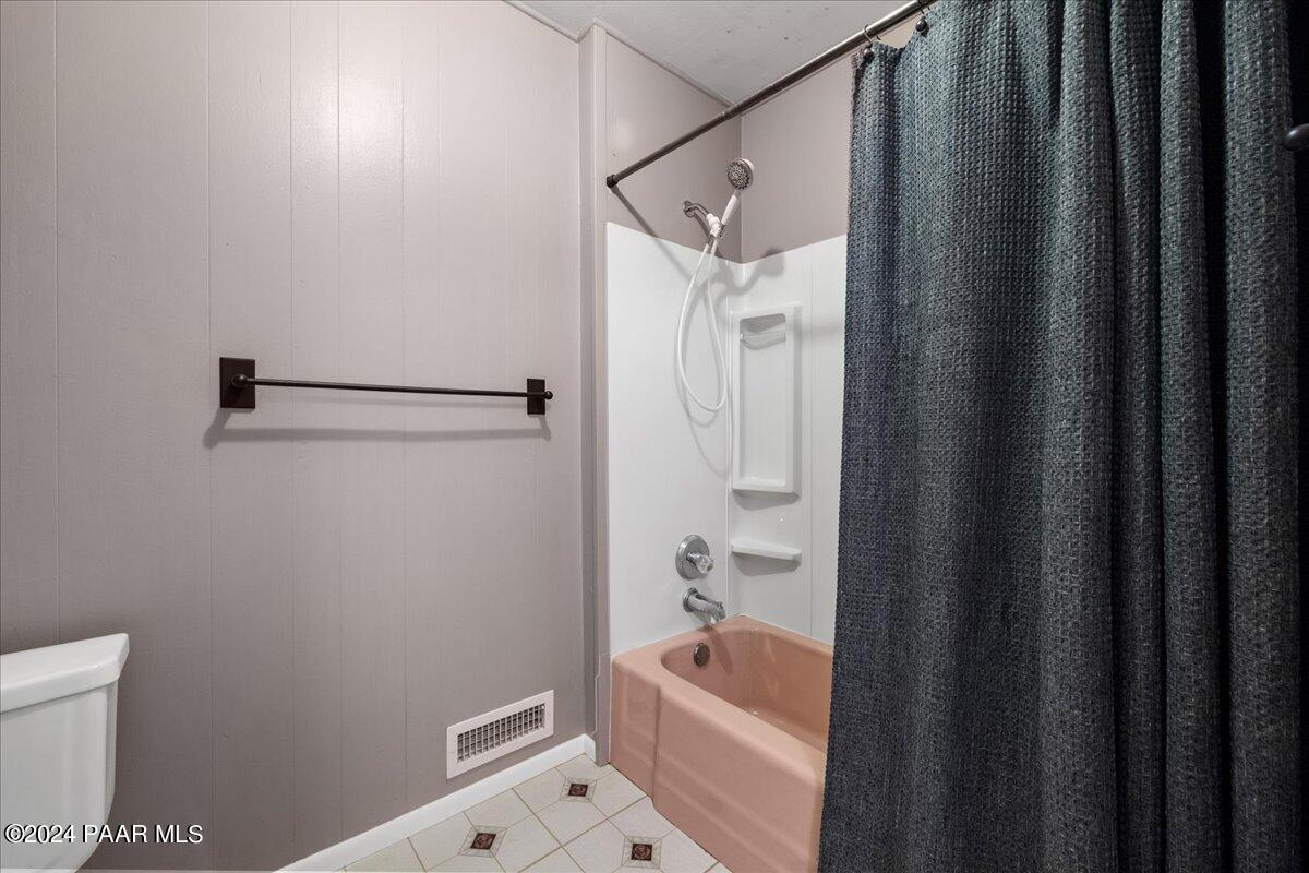 1267 Sierra Vista Drive