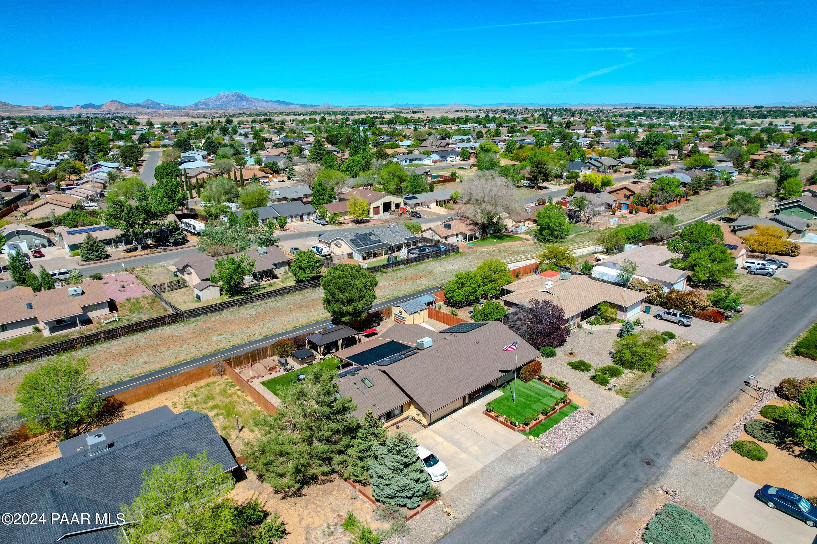 5080 N Roadrunner Drive