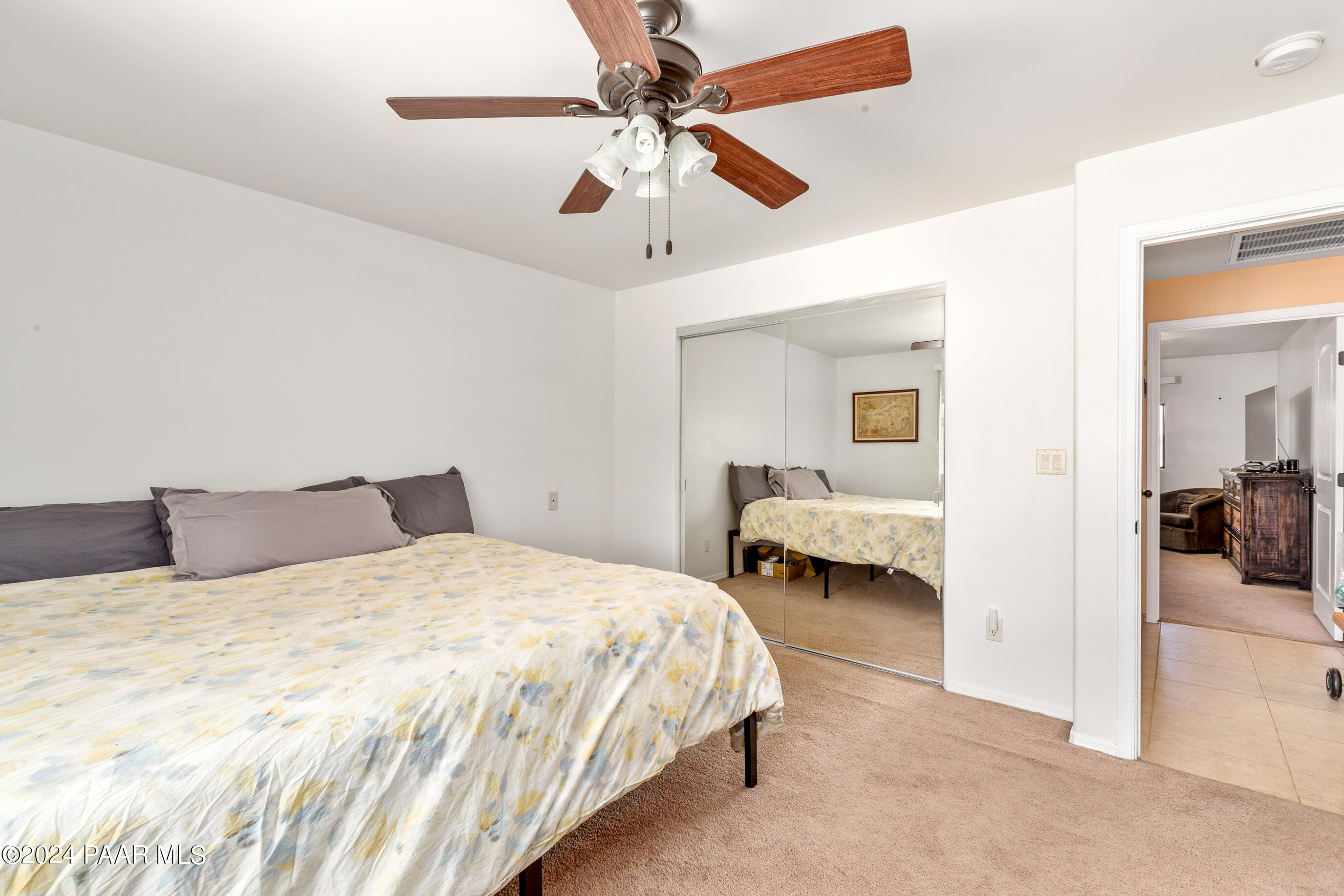 5080 N Roadrunner Drive