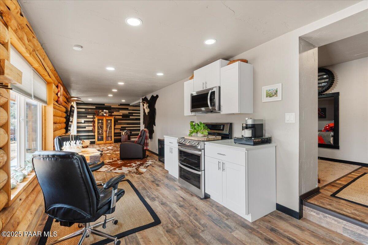 11755 E Prescott Dells Road