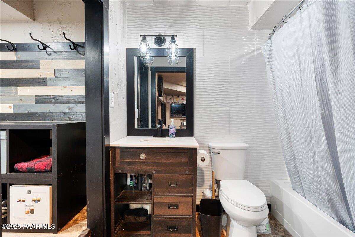 11755 E Prescott Dells Road