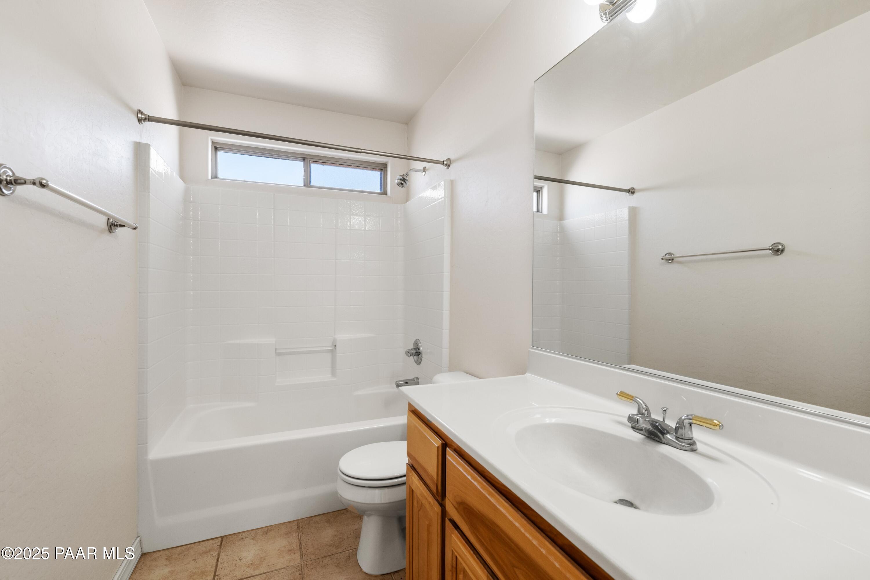 2600 W Gambels Ridge Drive