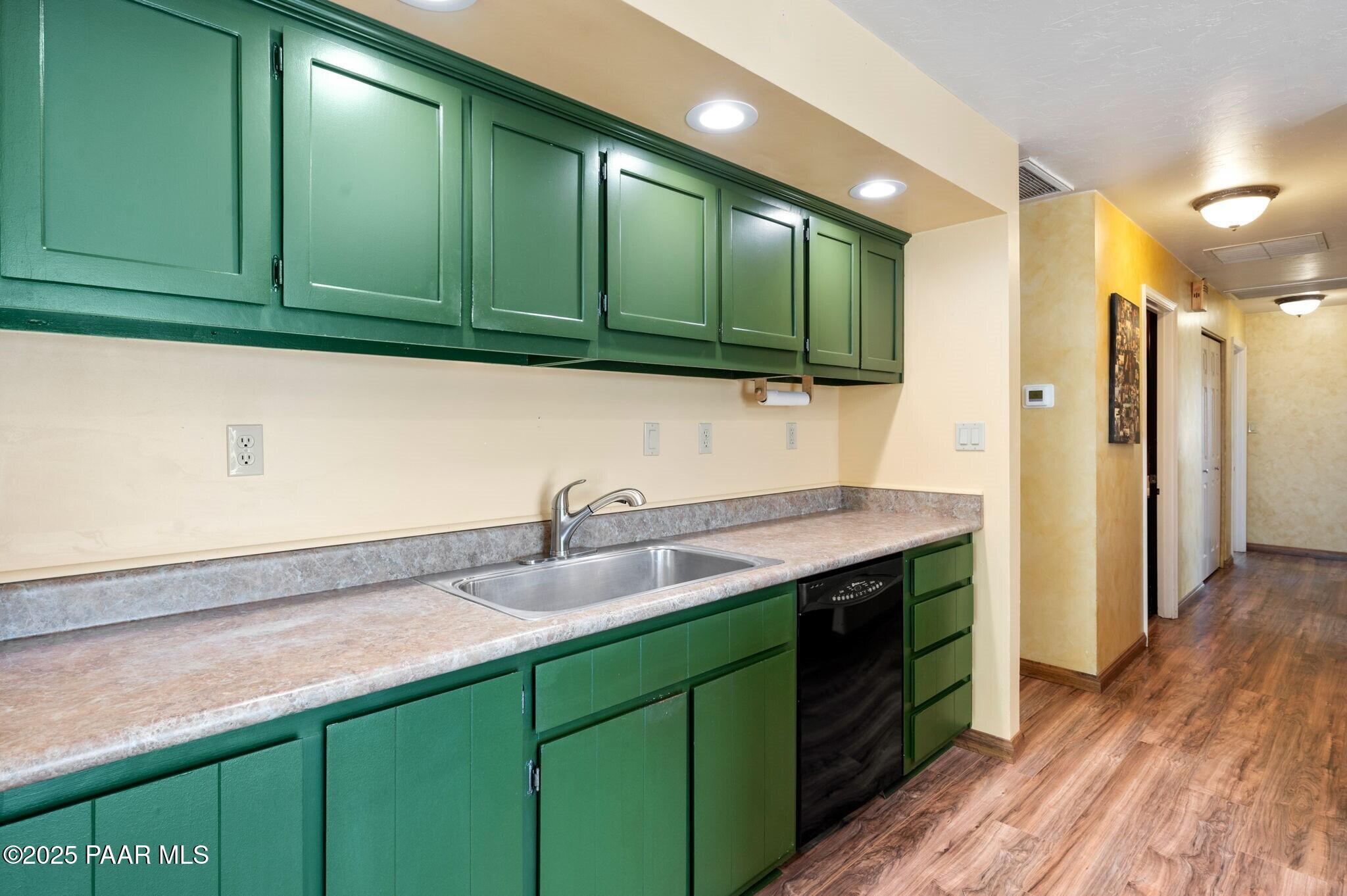 9101 E Bighorn Drive