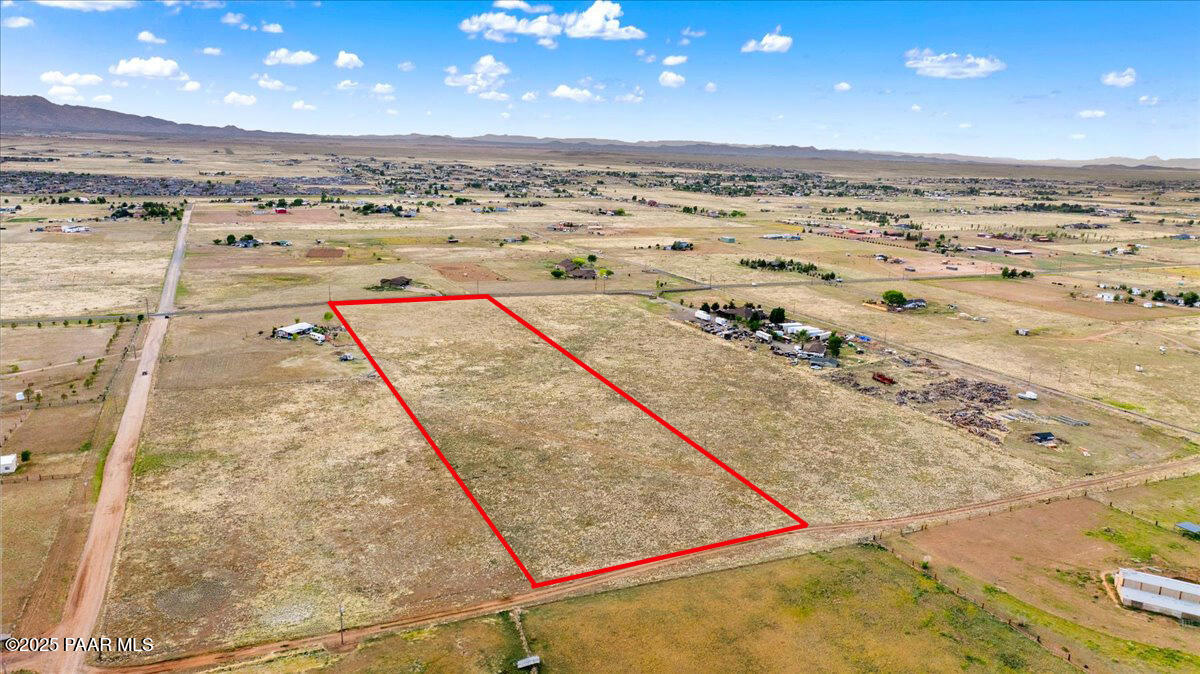 8855 N Coyote Springs