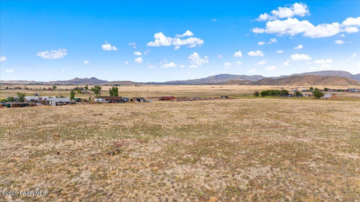 8855 N Coyote Springs