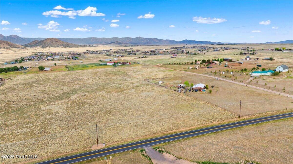 8855 N Coyote Springs