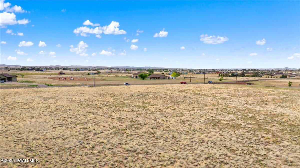 8855 N Coyote Springs