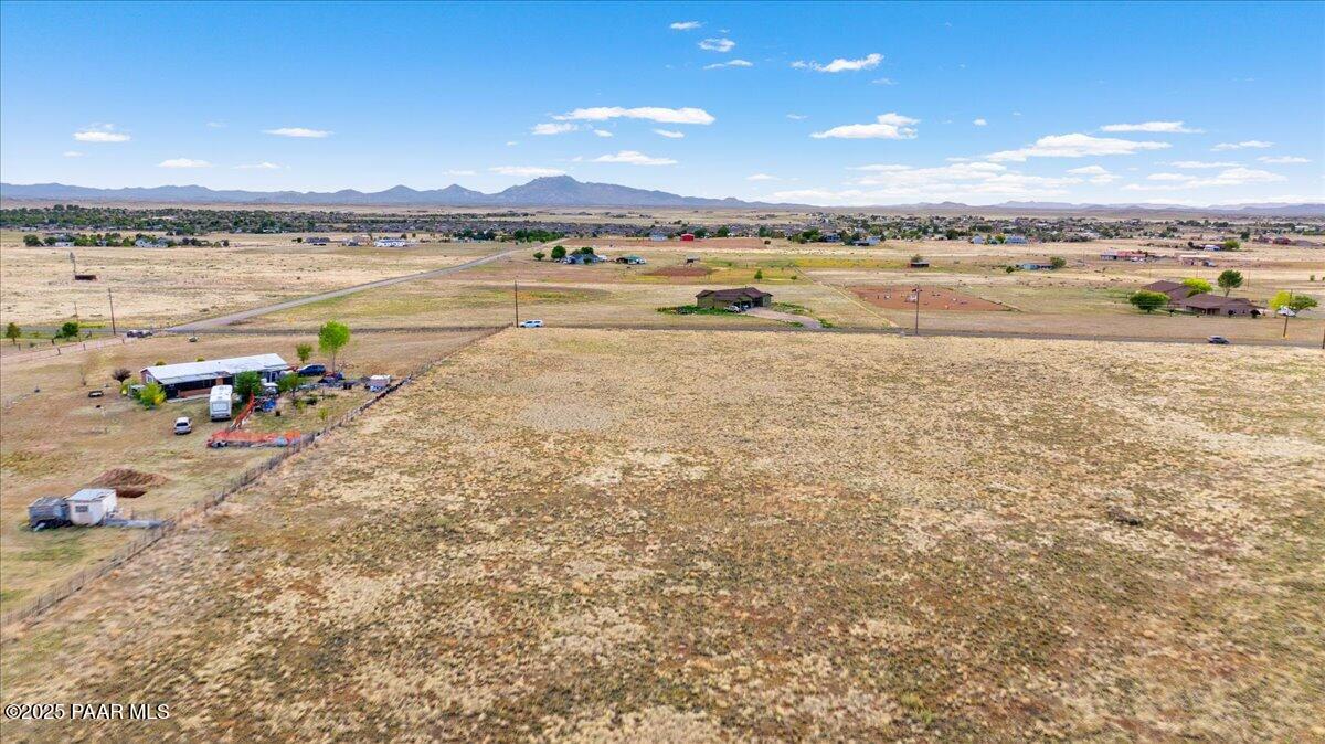 8855 N Coyote Springs