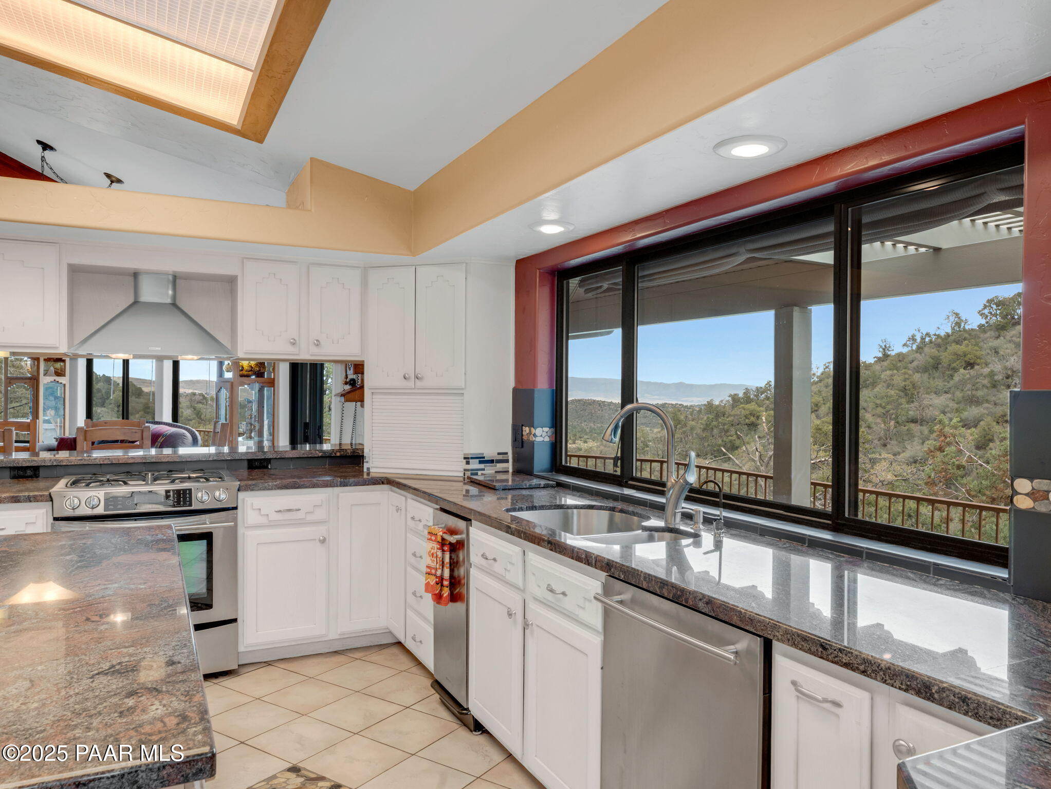 3160 Rainbow Ridge Drive