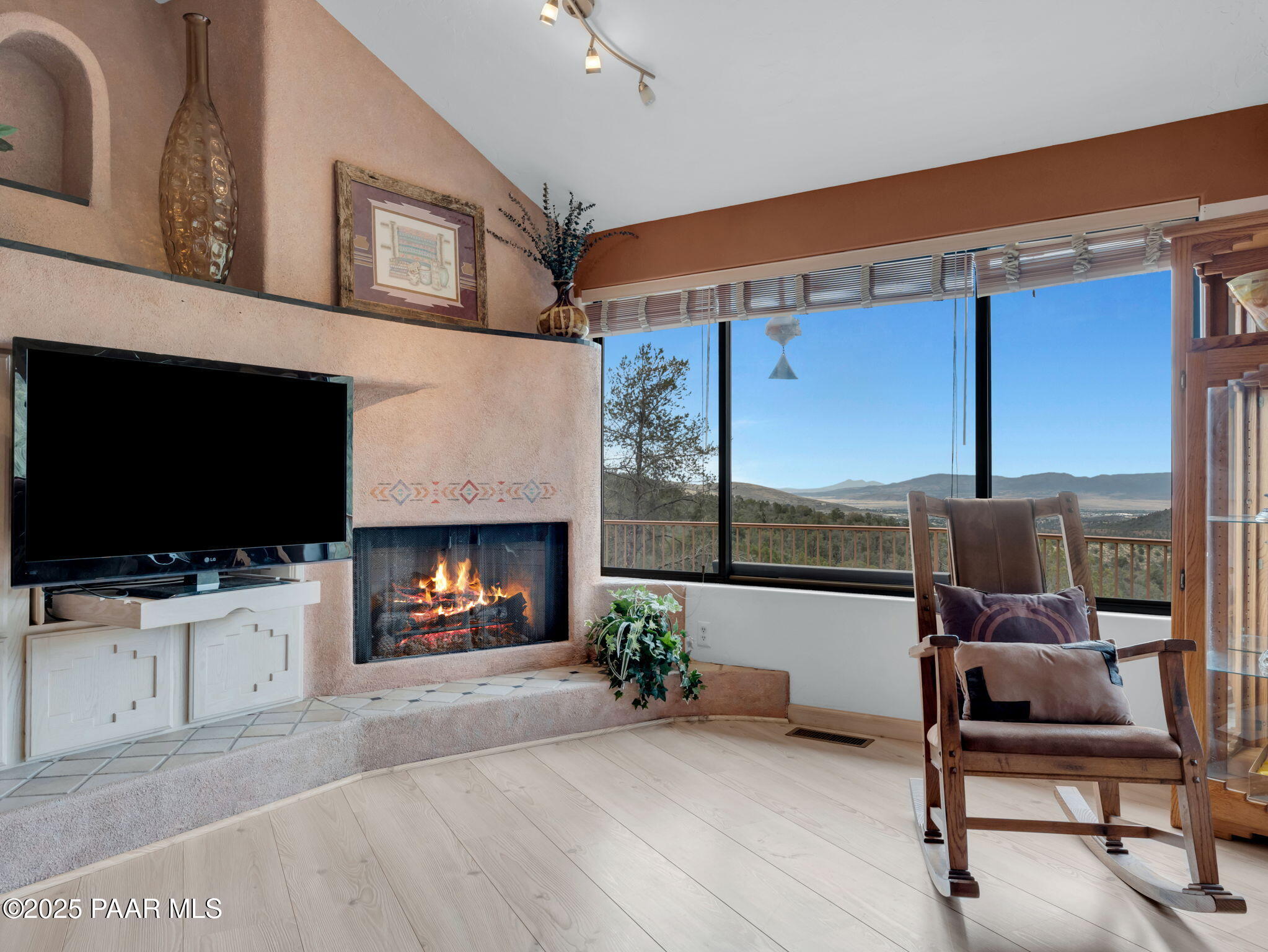 3160 Rainbow Ridge Drive