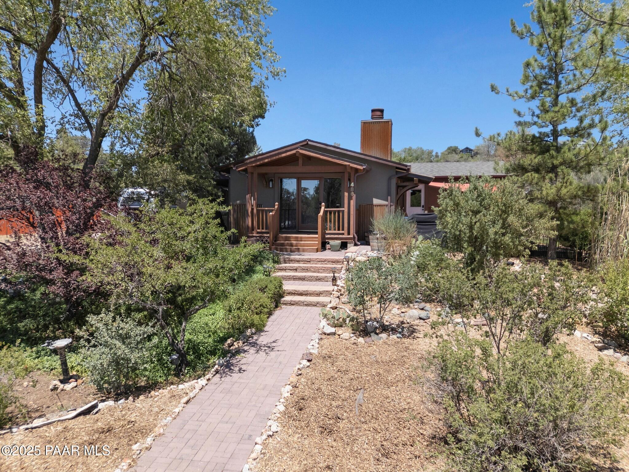 486 Whetstine Avenue