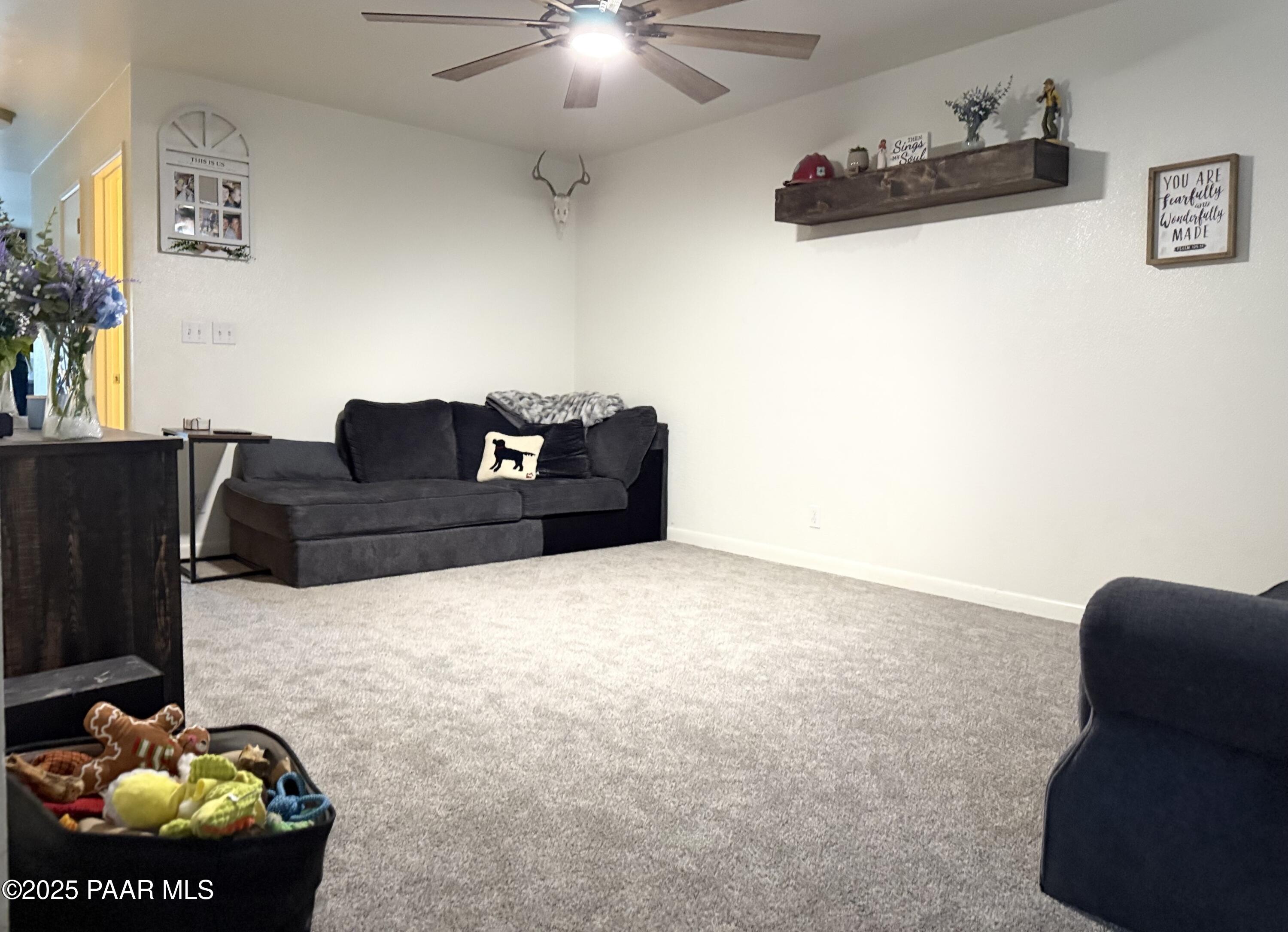 1639 Canada Crescent