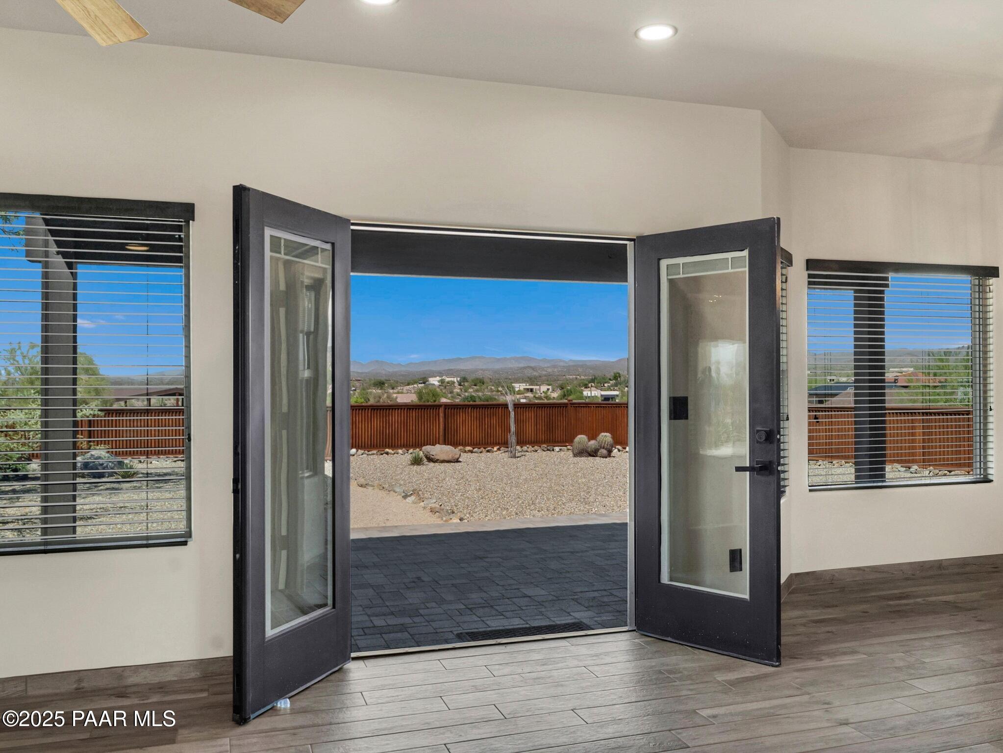 44635 N San Domingo Peak Trail