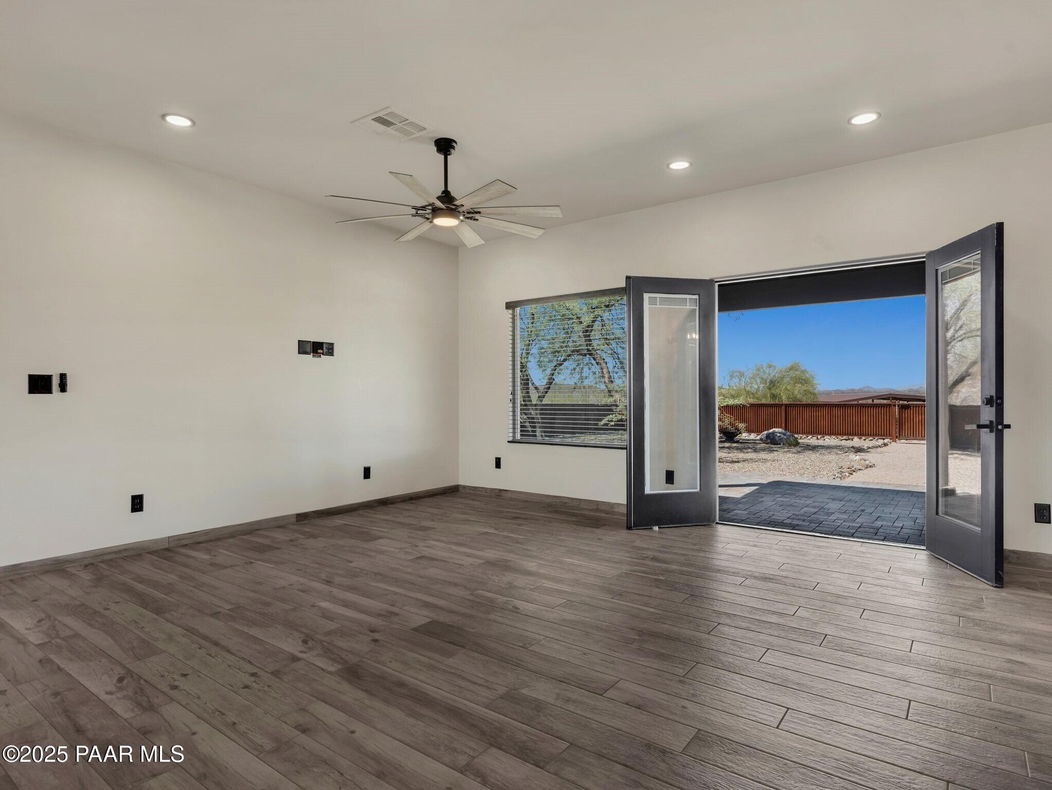 44635 N San Domingo Peak Trail