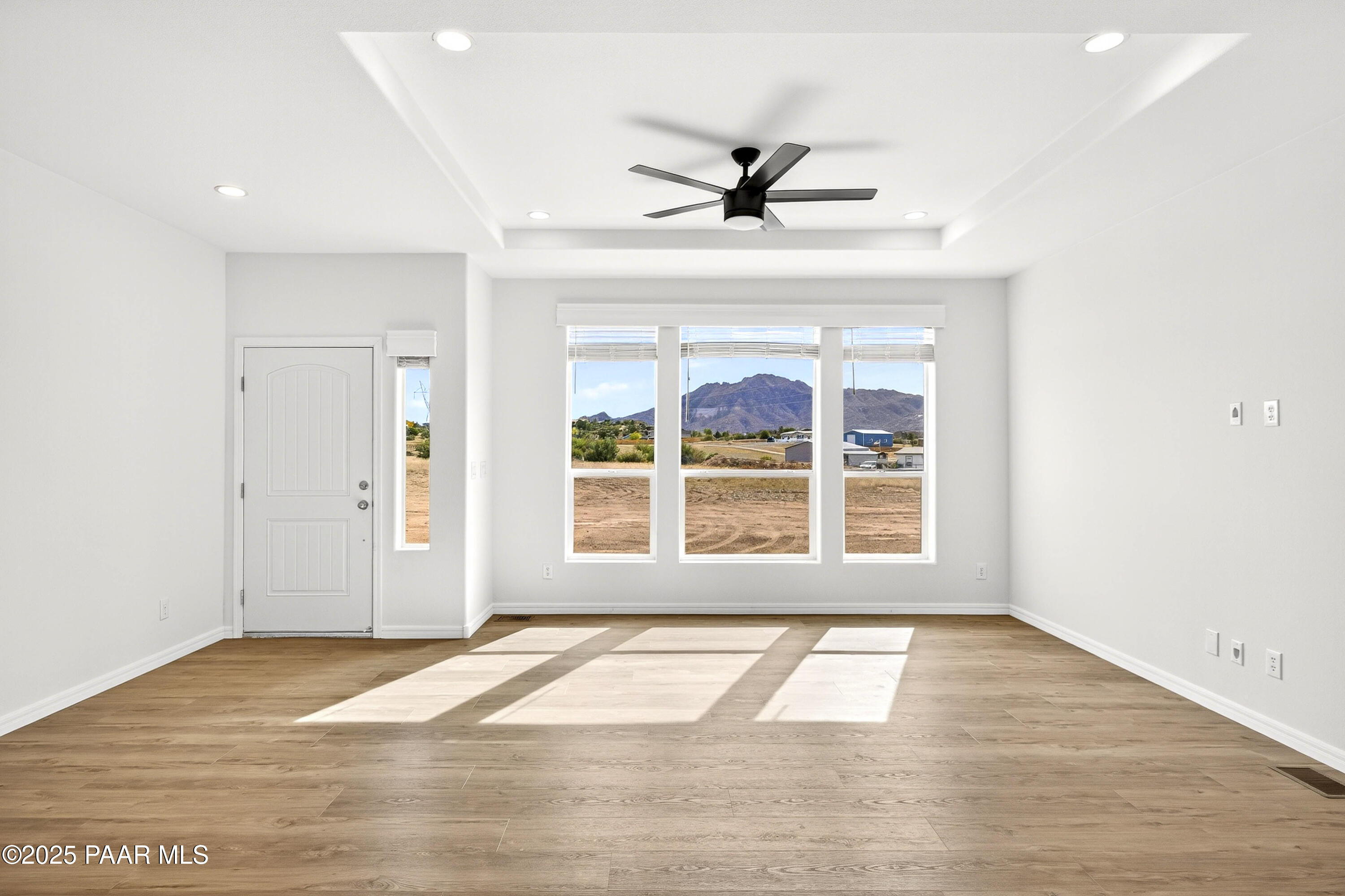 4579 W Iron Horse Trail