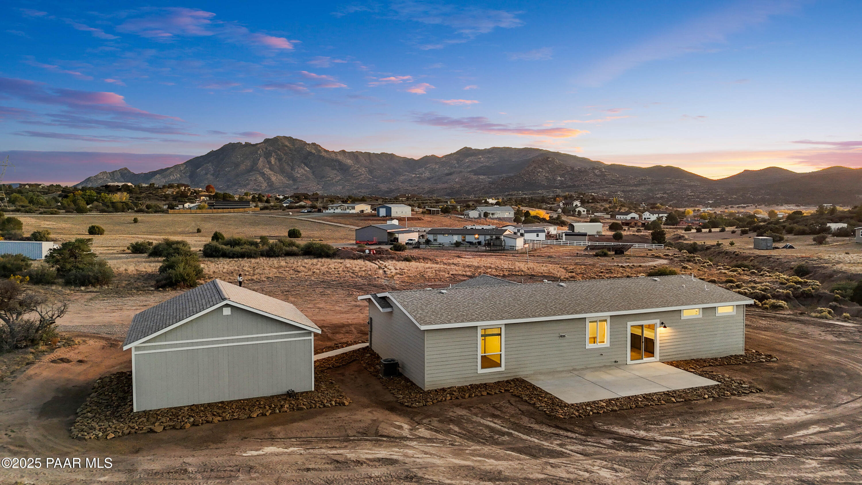 4579 W Iron Horse Trail