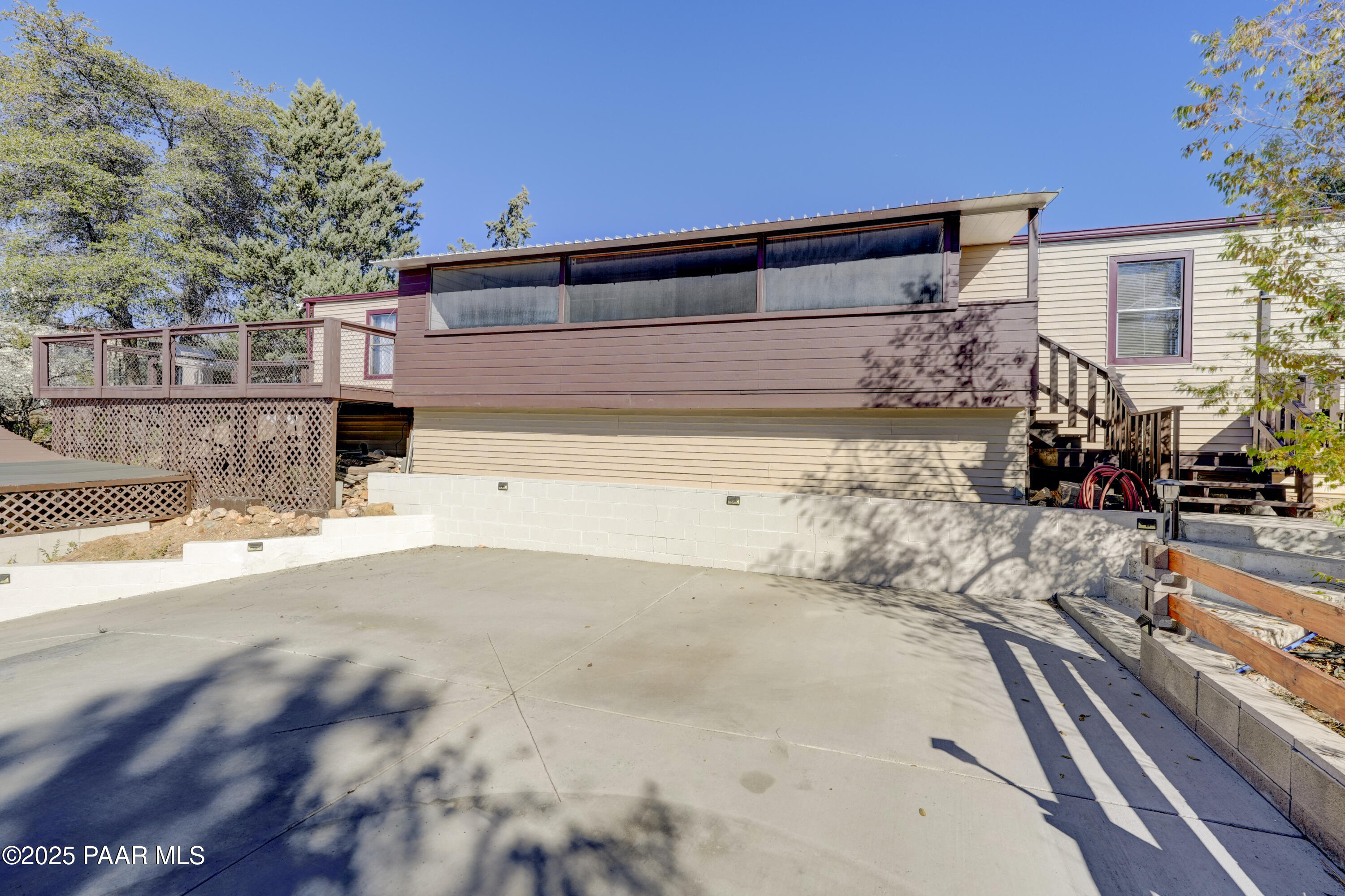 820 Oak Terrace Drive