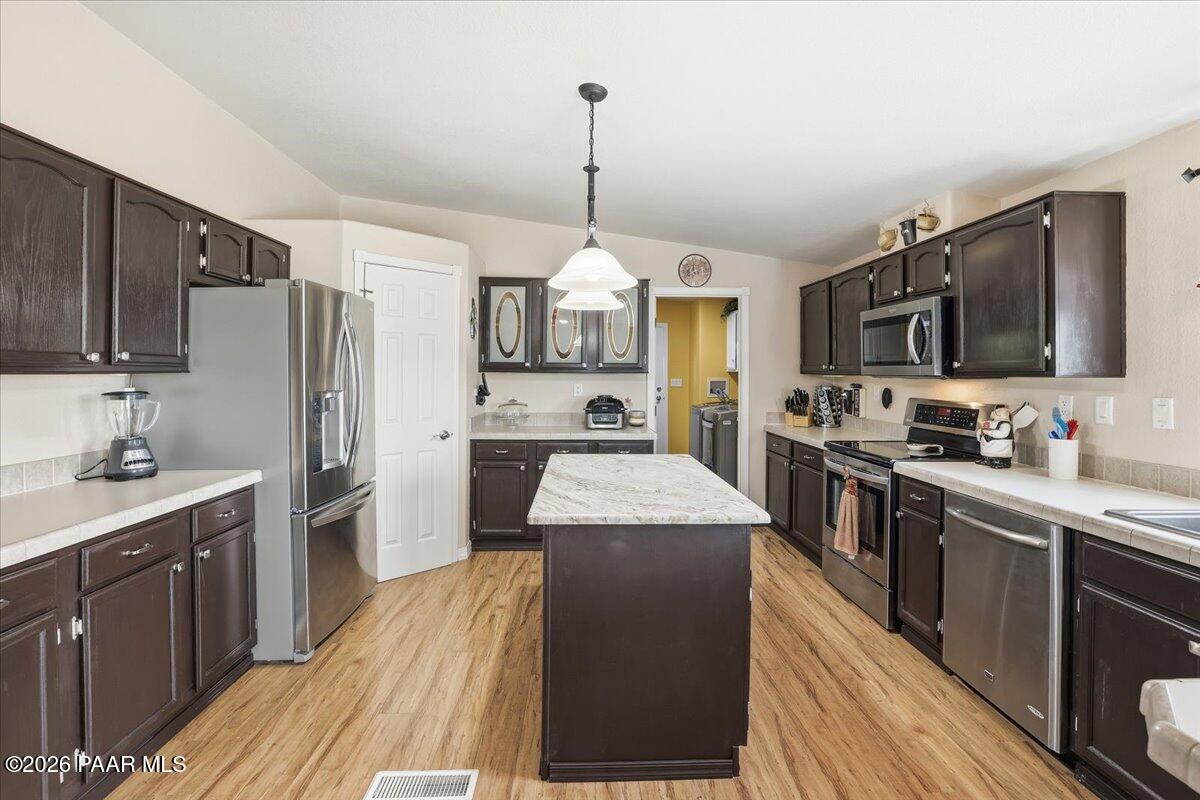 570 S Mustang Valley Drive