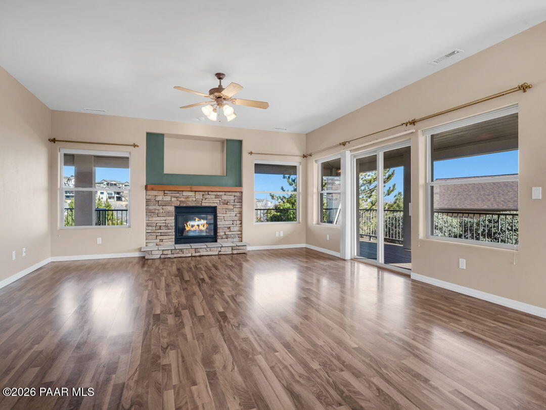 253 Thoroughbred Drive Unit: D