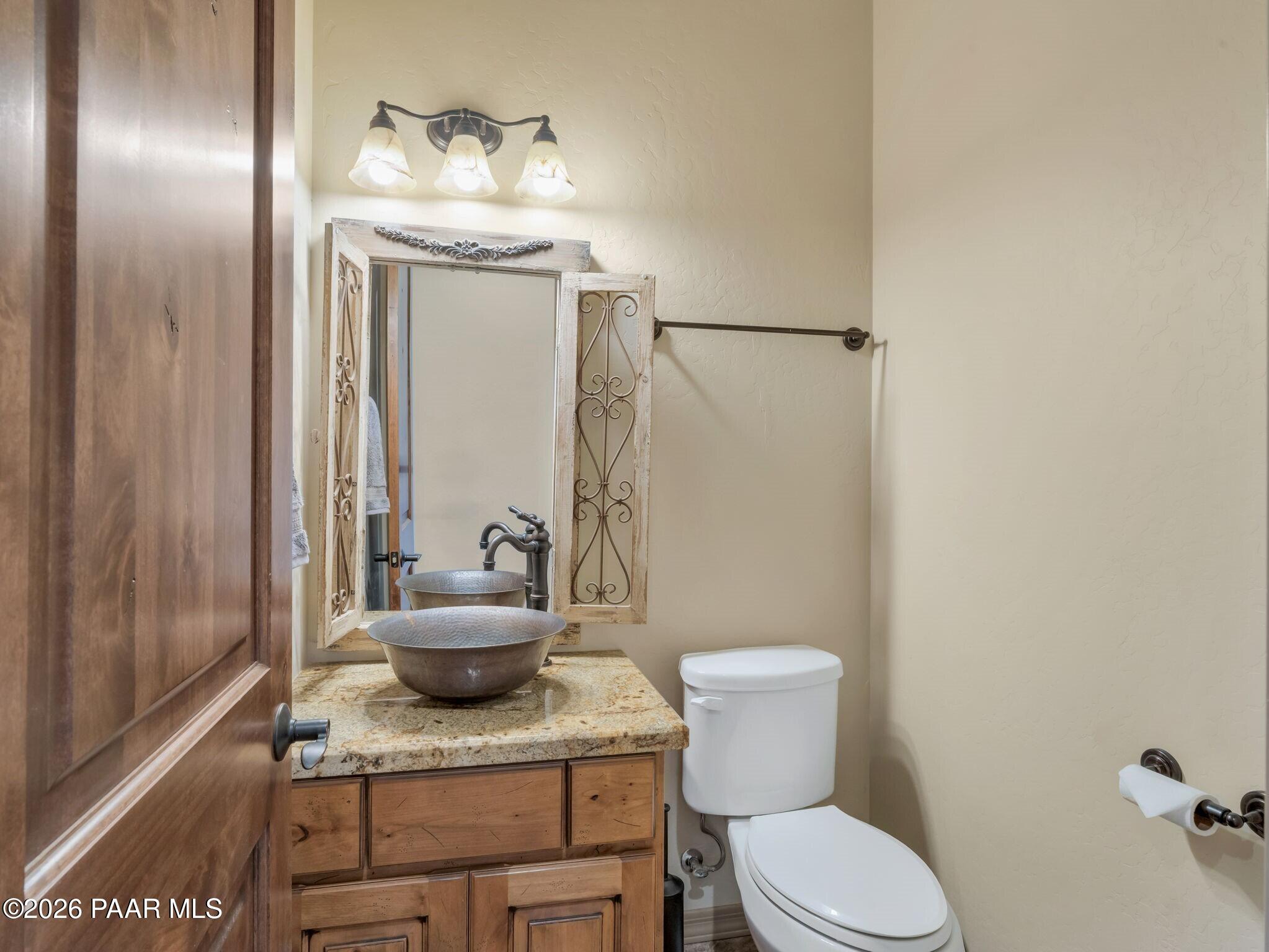 2275 W Canta Libre Road