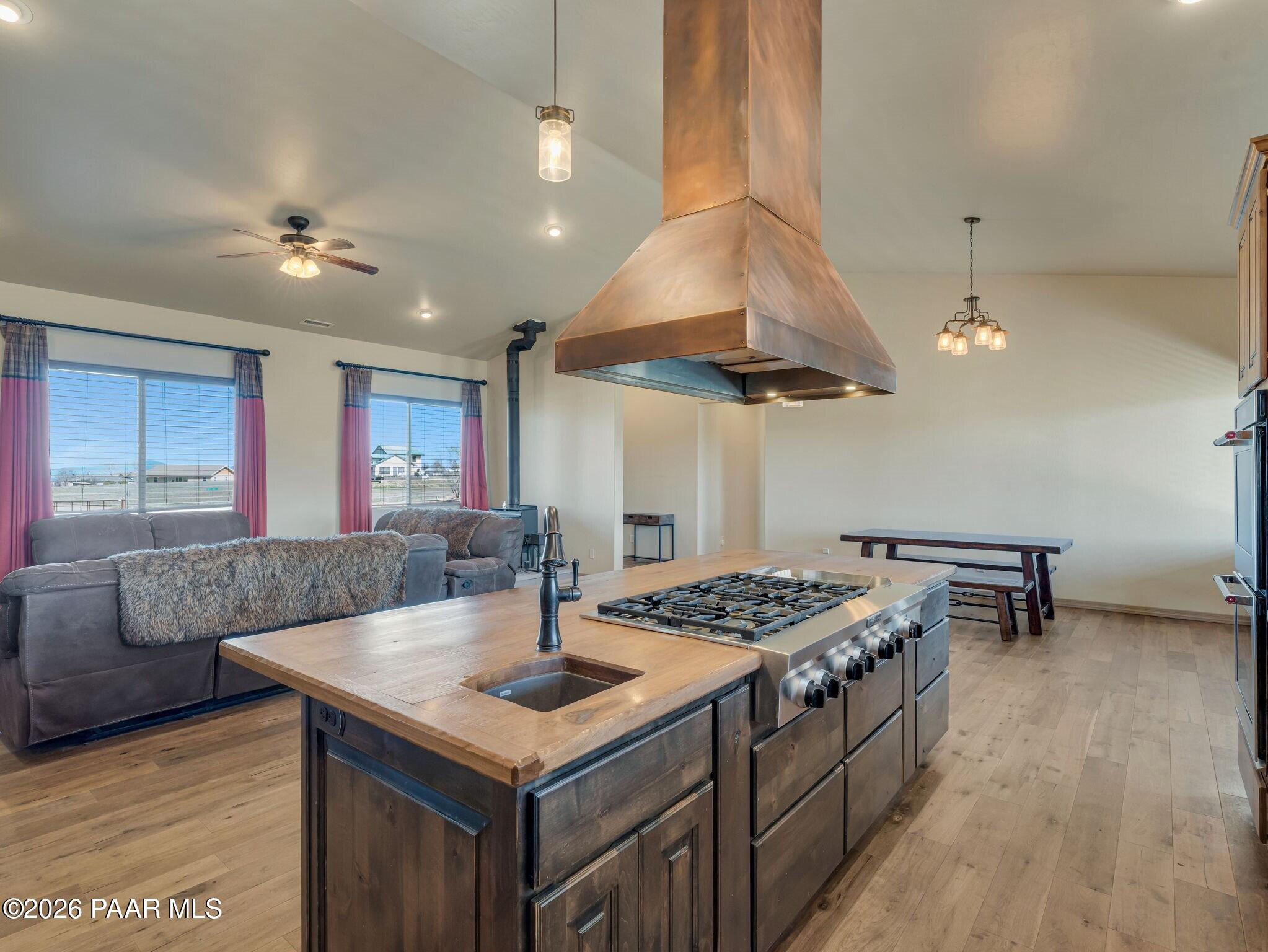 2275 W Canta Libre Road