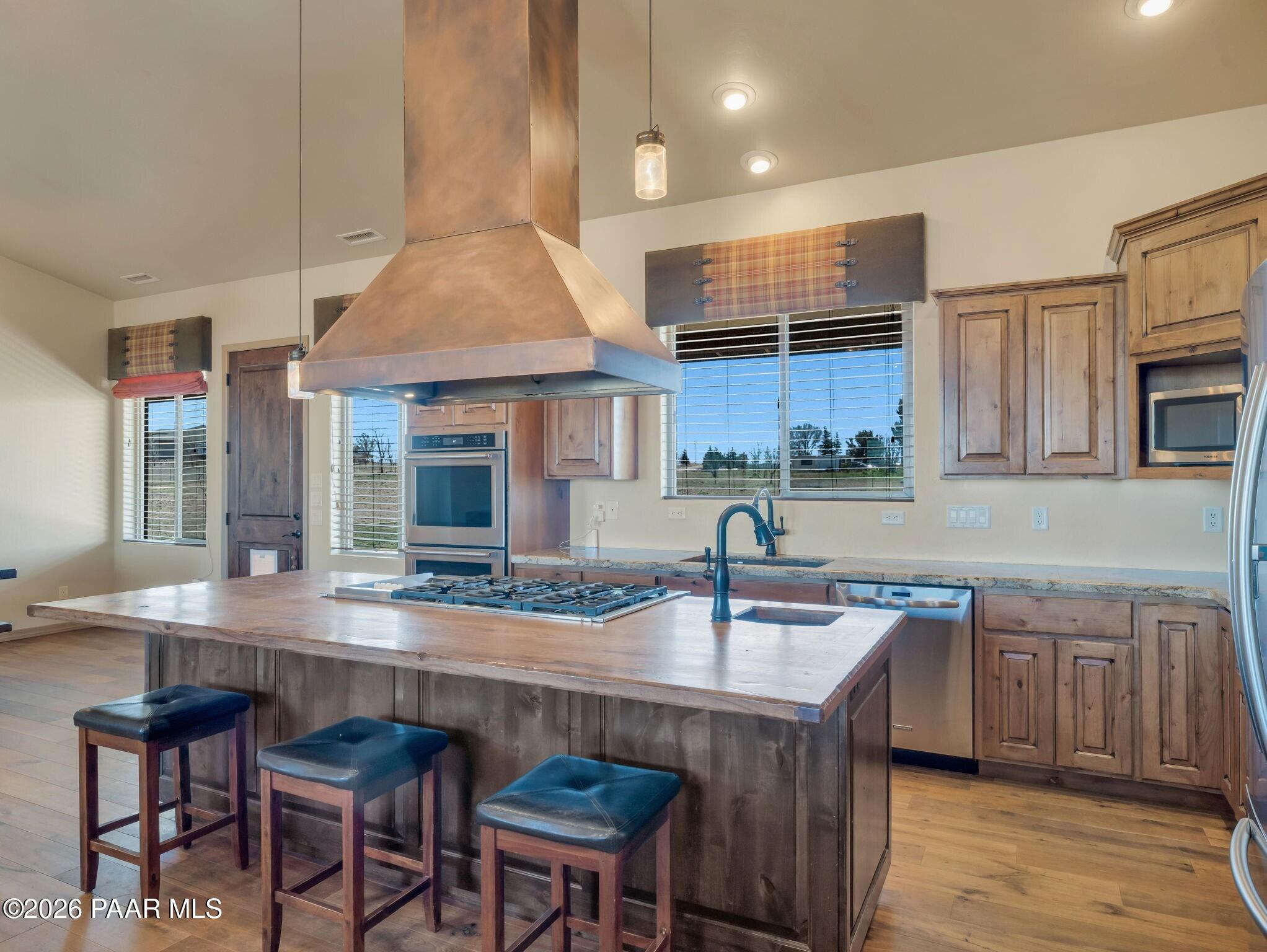 2275 W Canta Libre Road